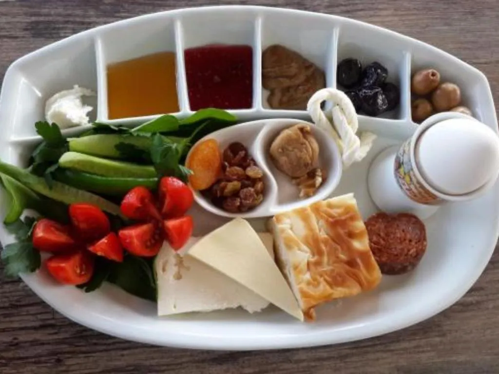 Food and drinks in Nar Palace