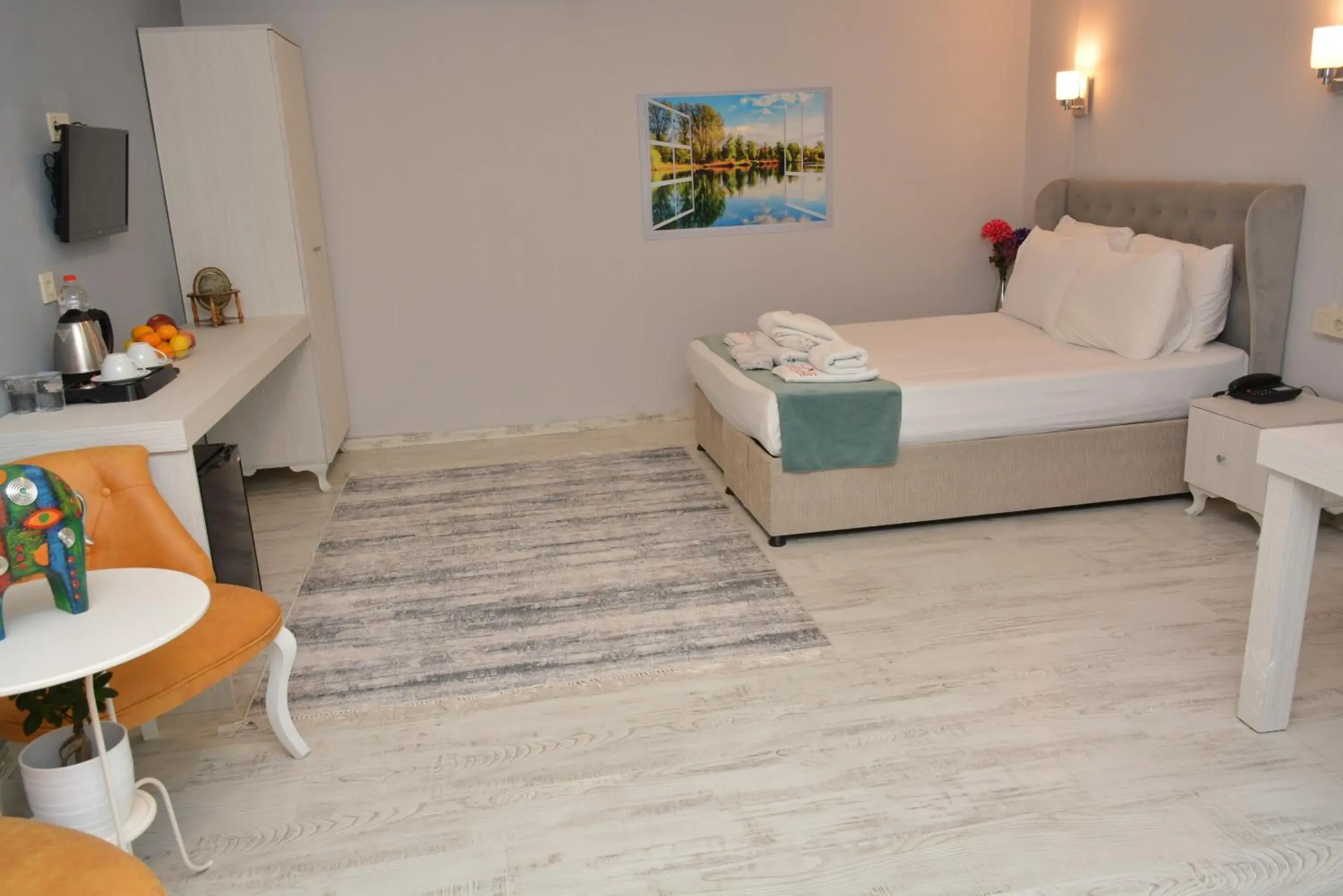 Bed in Nar Palace Bed in Nar Palace