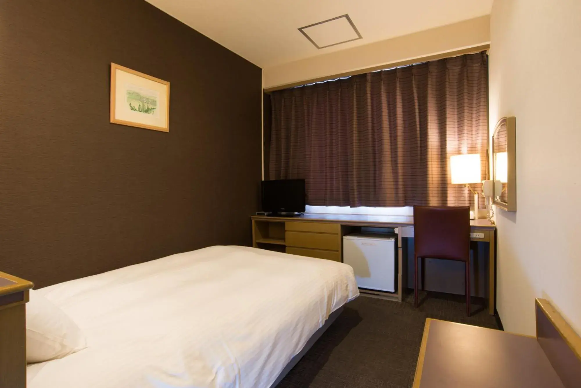 Single Room in Hotel Suncrest Single Room in Hotel Suncrest