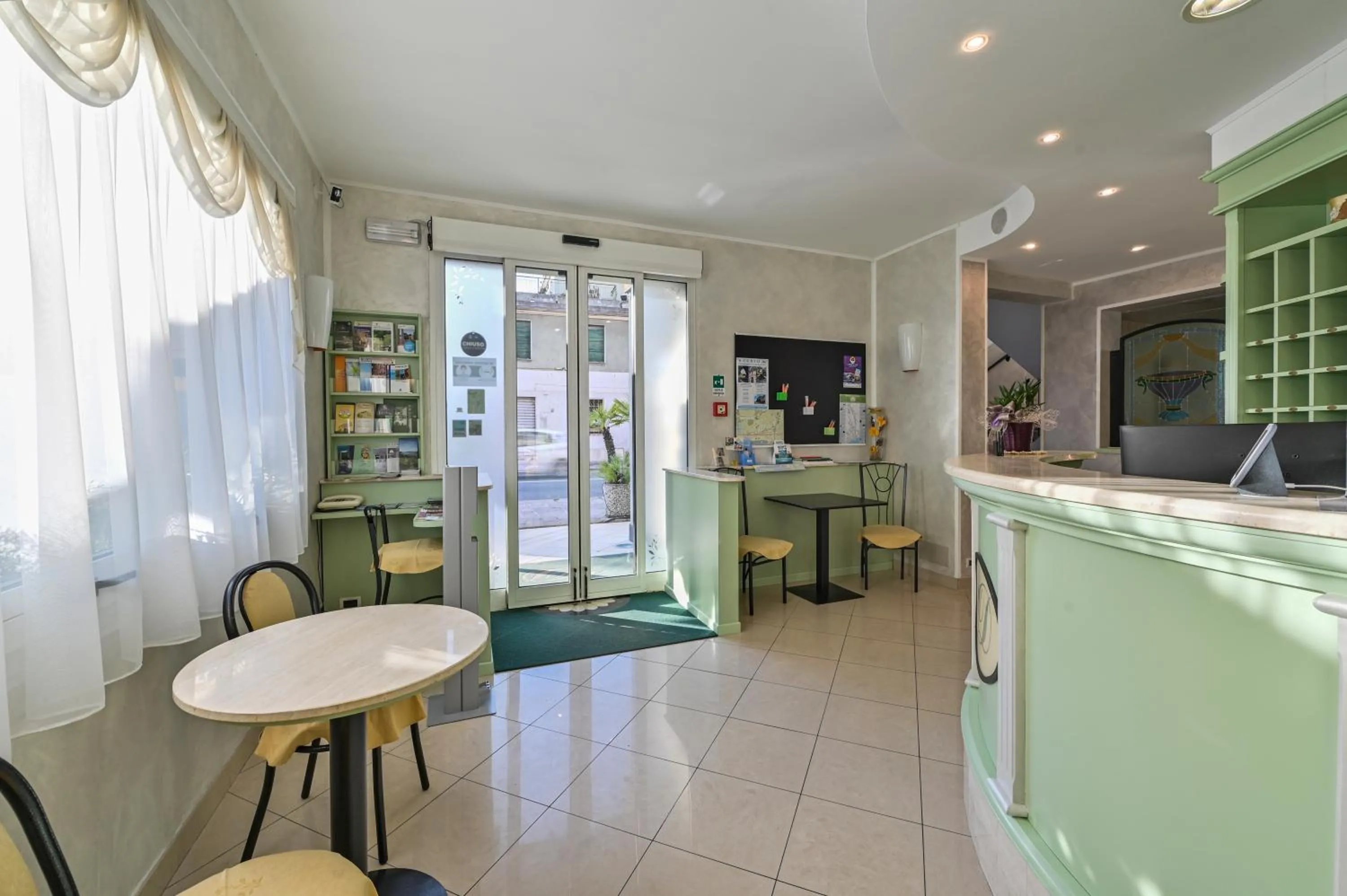 New Automatic Villa Daniela