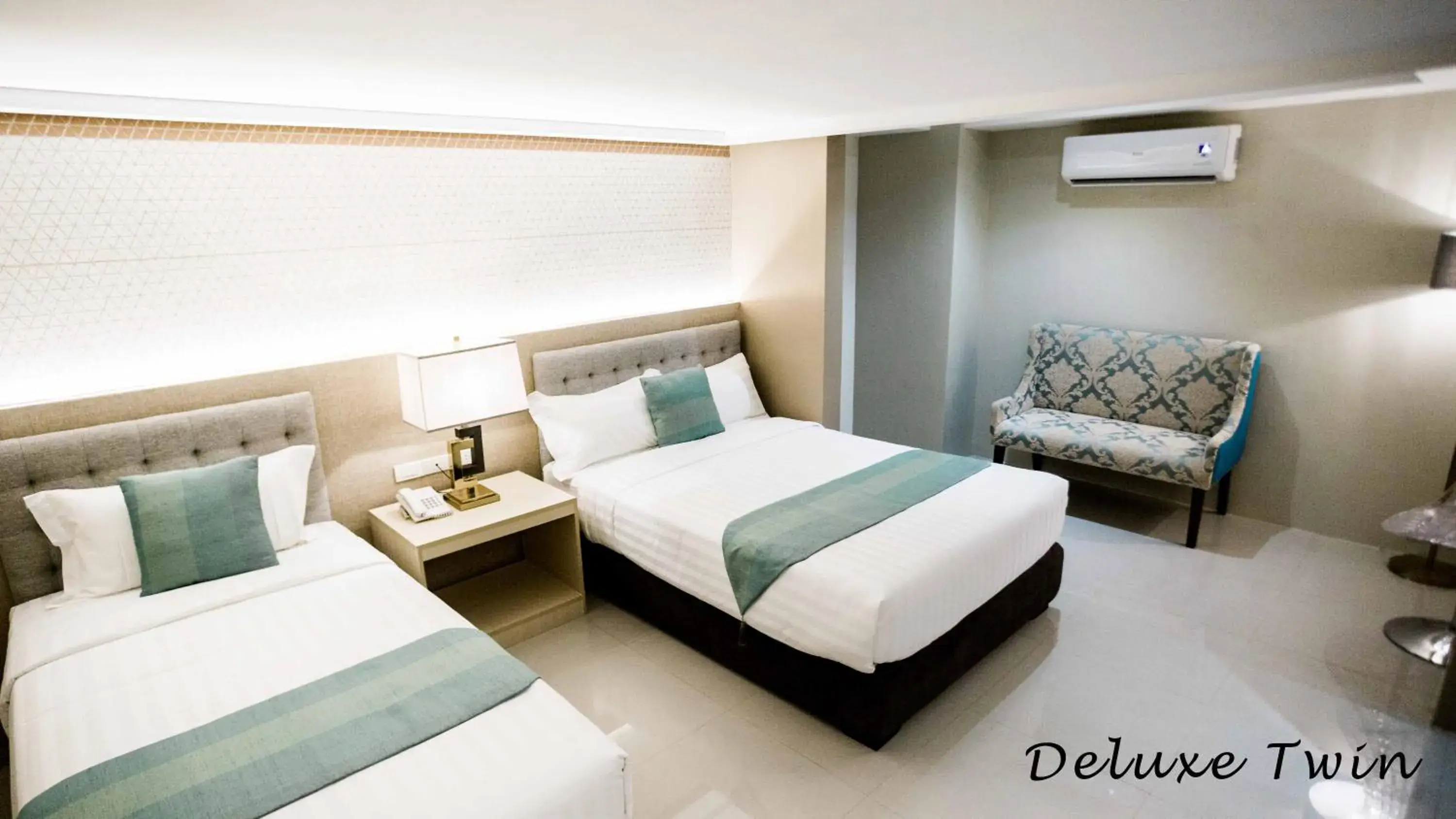 Bed in J7 Hotel Bed in J7 Hotel