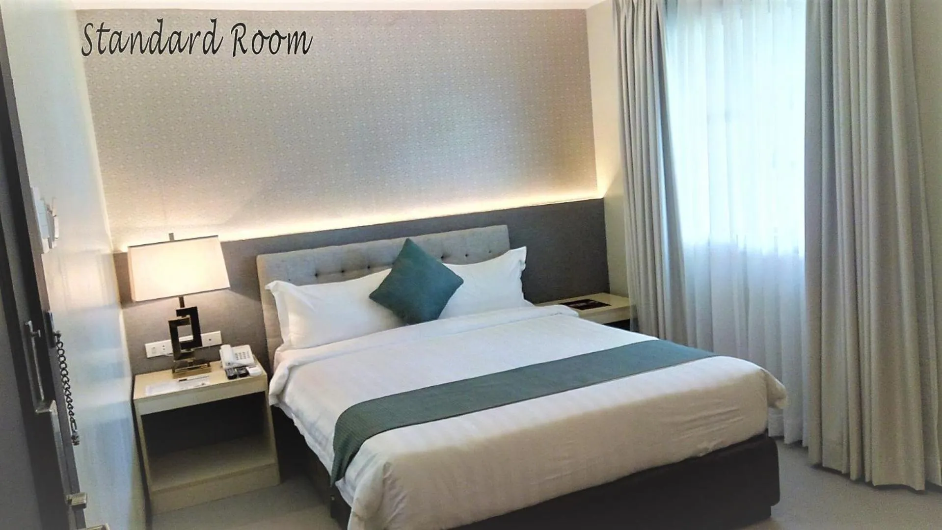 Bed in J7 Hotel