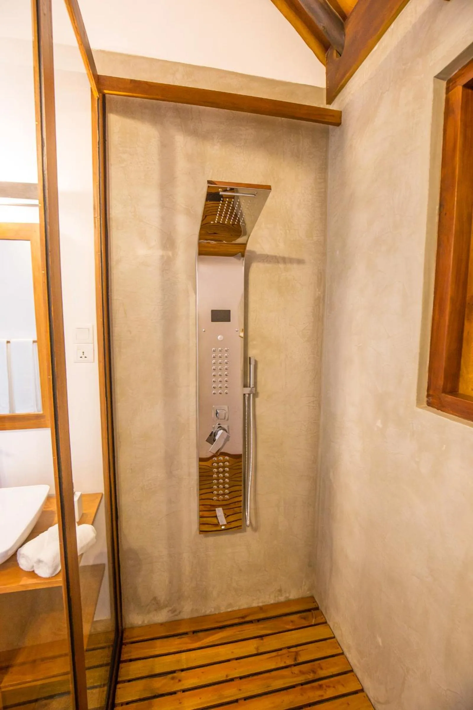 Dowa Elegance Resort