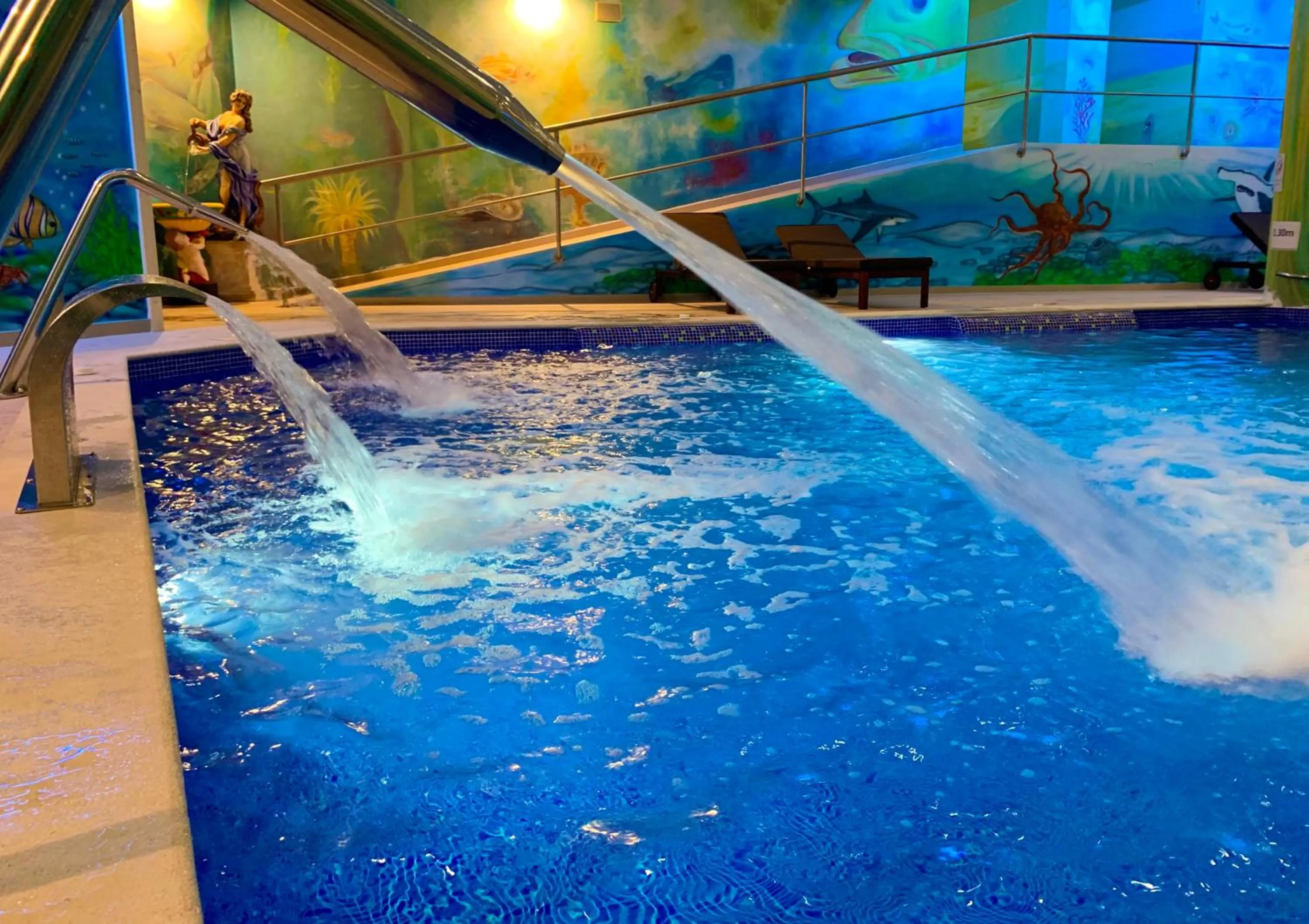 Swimming pool in Hotel Baia Grande