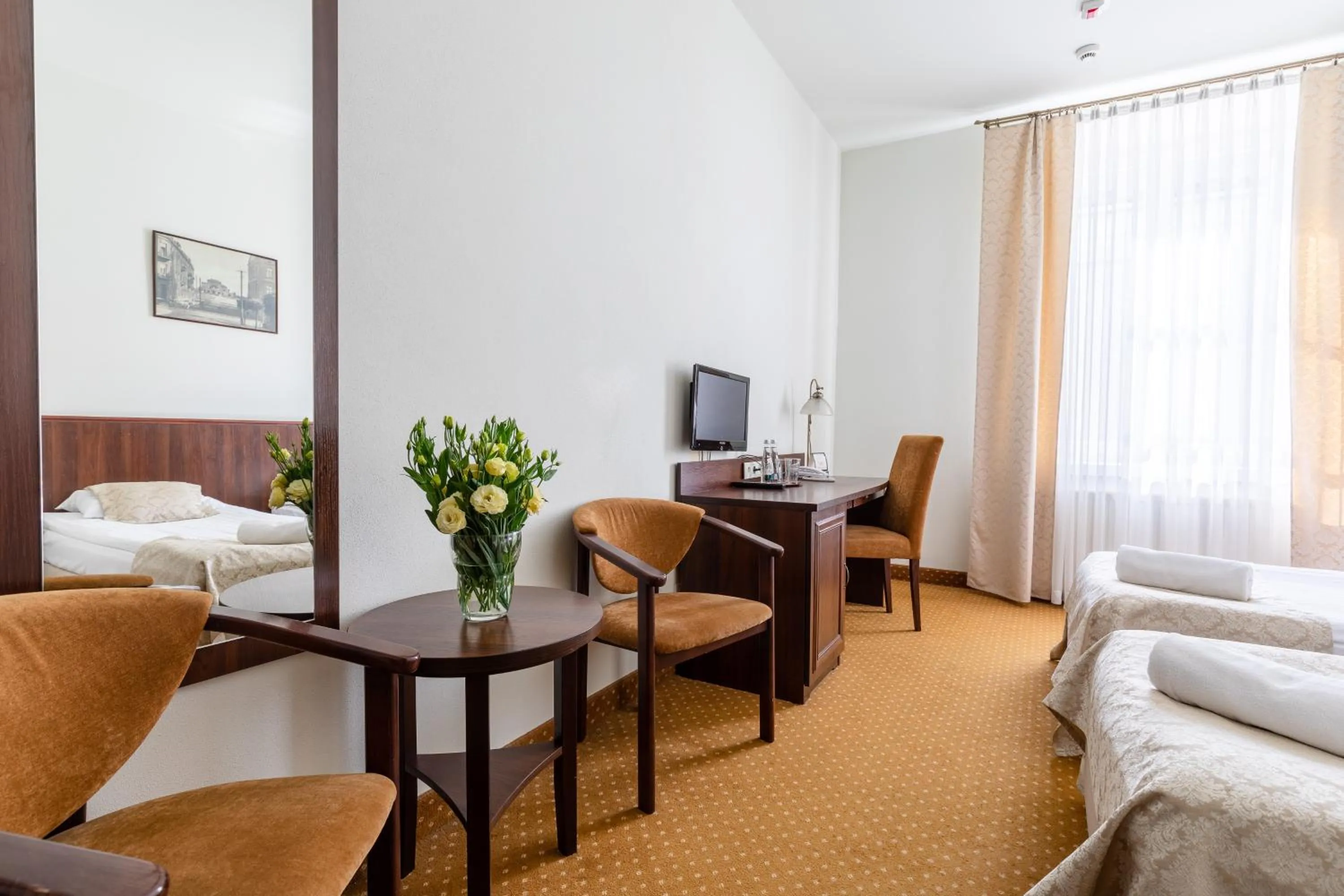 TV and multimedia, Bed in Kamienica Szefferów 1848 r.