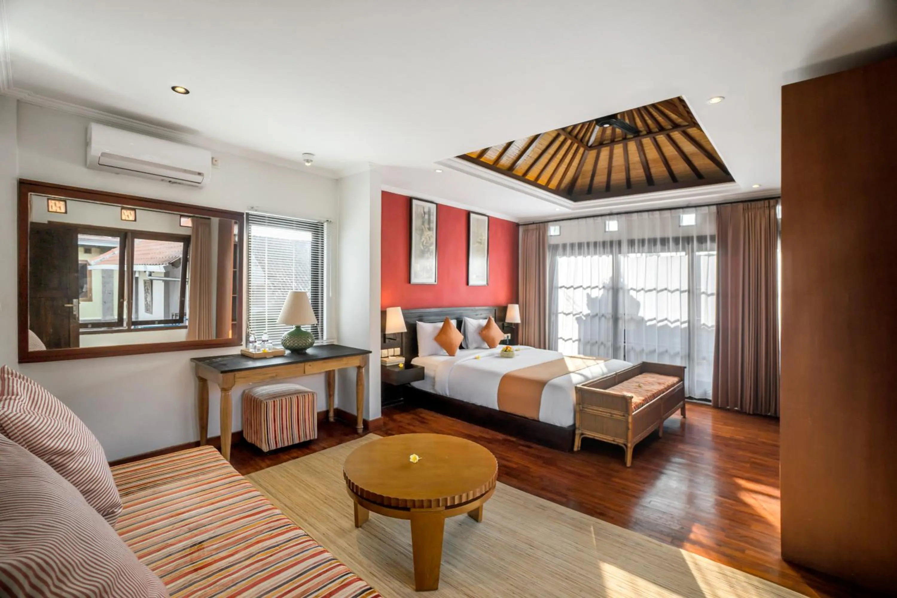 Bedroom, Bed in Hartaning House by GenuineHost