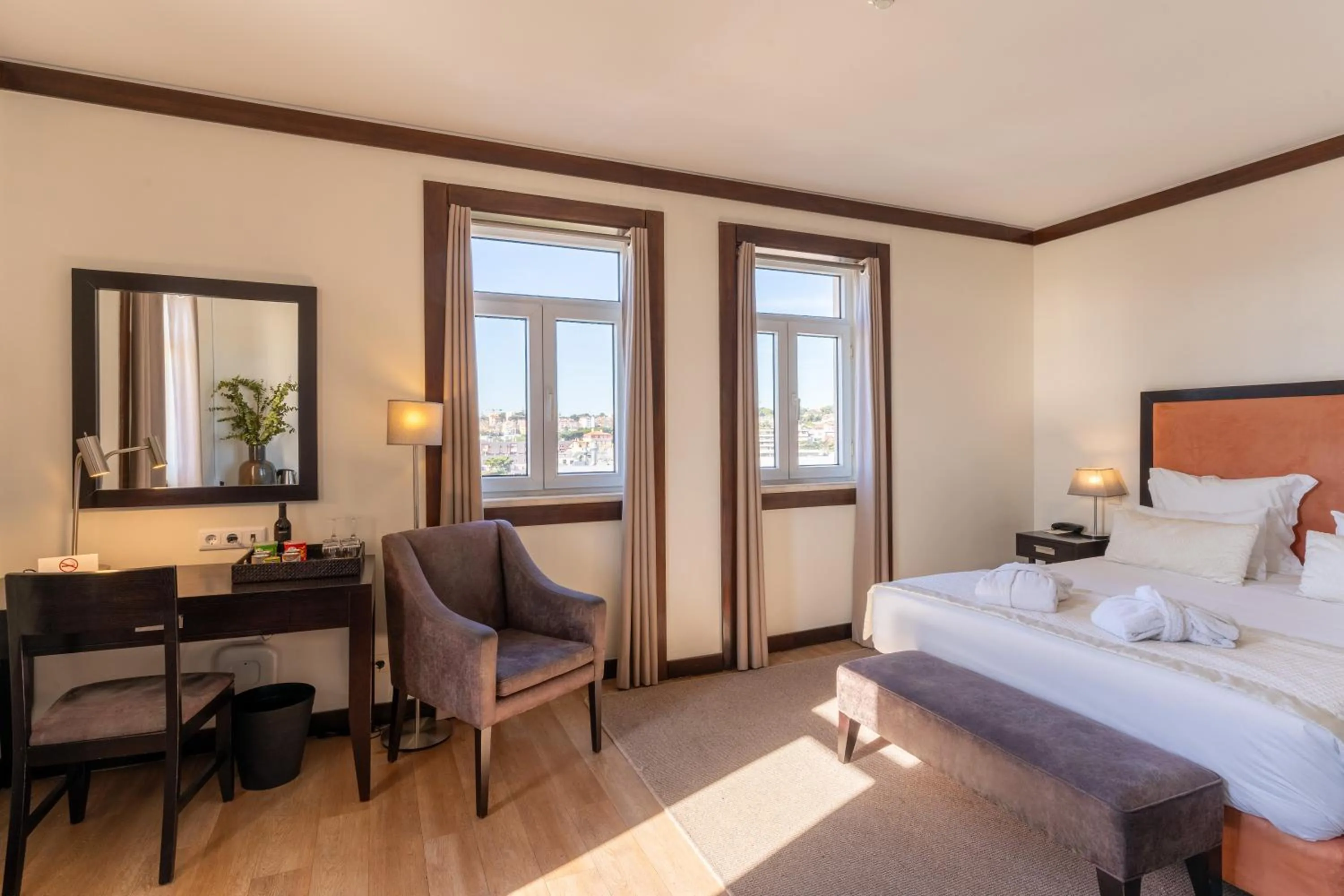 Bed in Hotel Inglaterra - Charme & Boutique