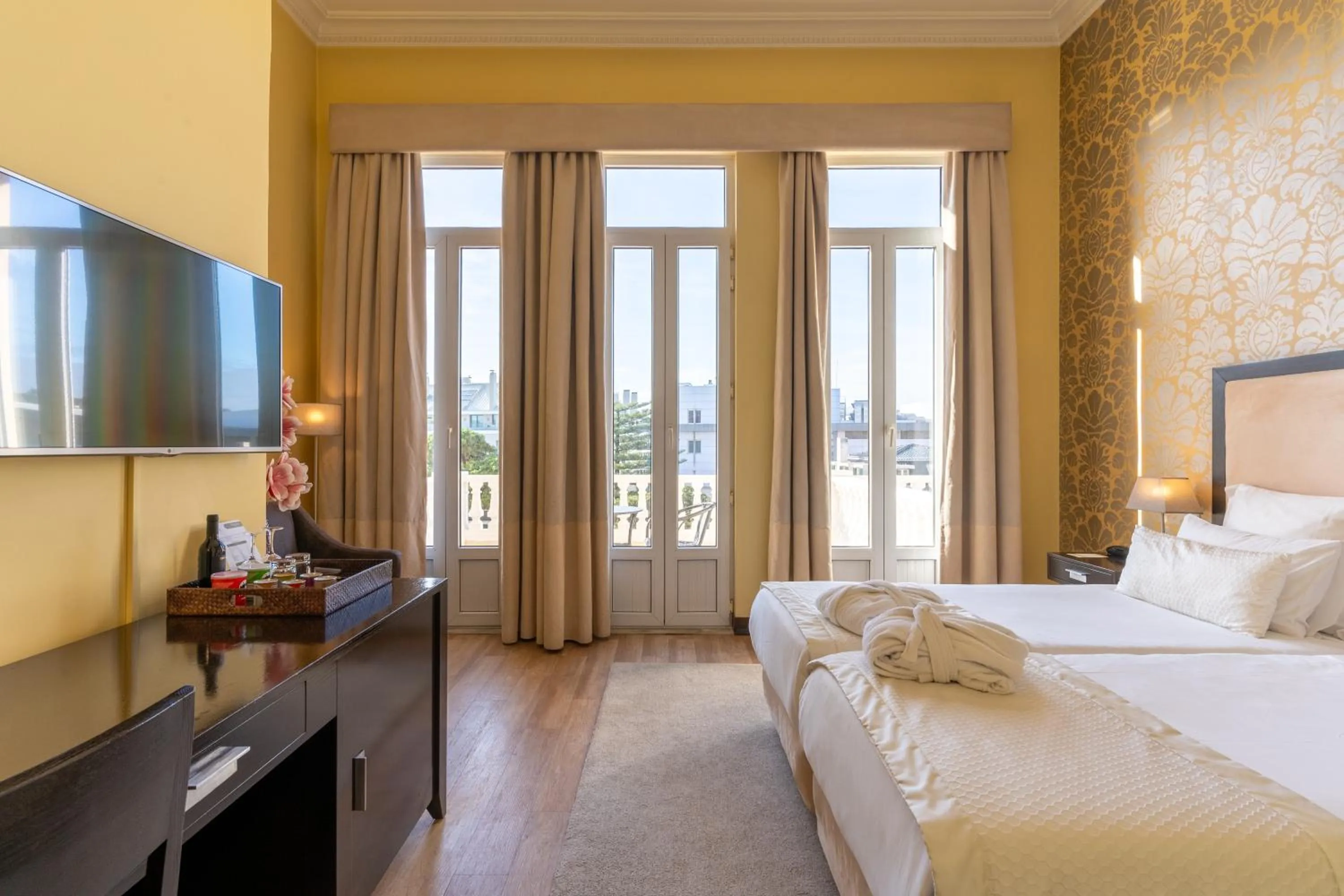 Bed in Hotel Inglaterra - Charme & Boutique