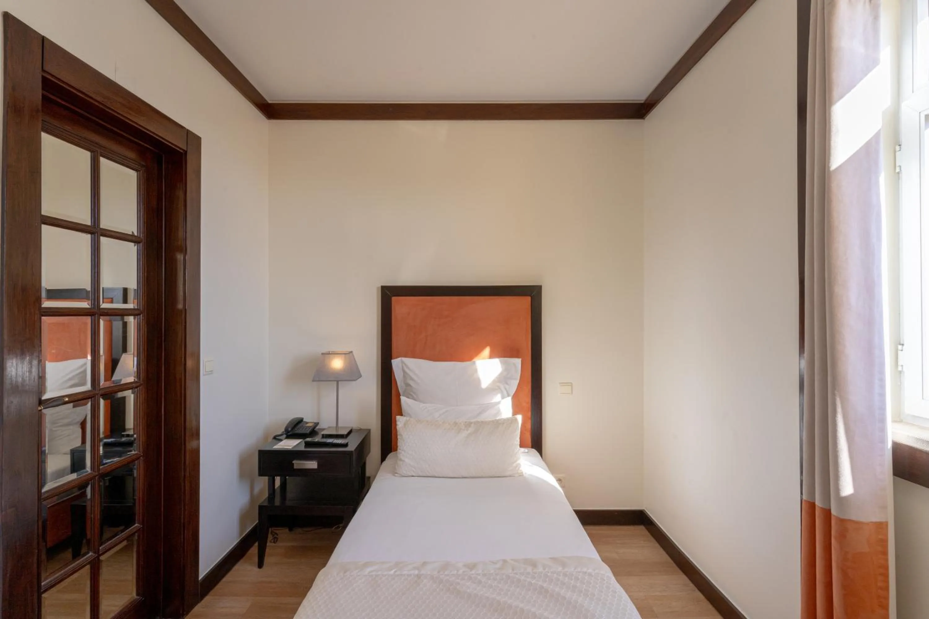 Bed in Hotel Inglaterra - Charme & Boutique