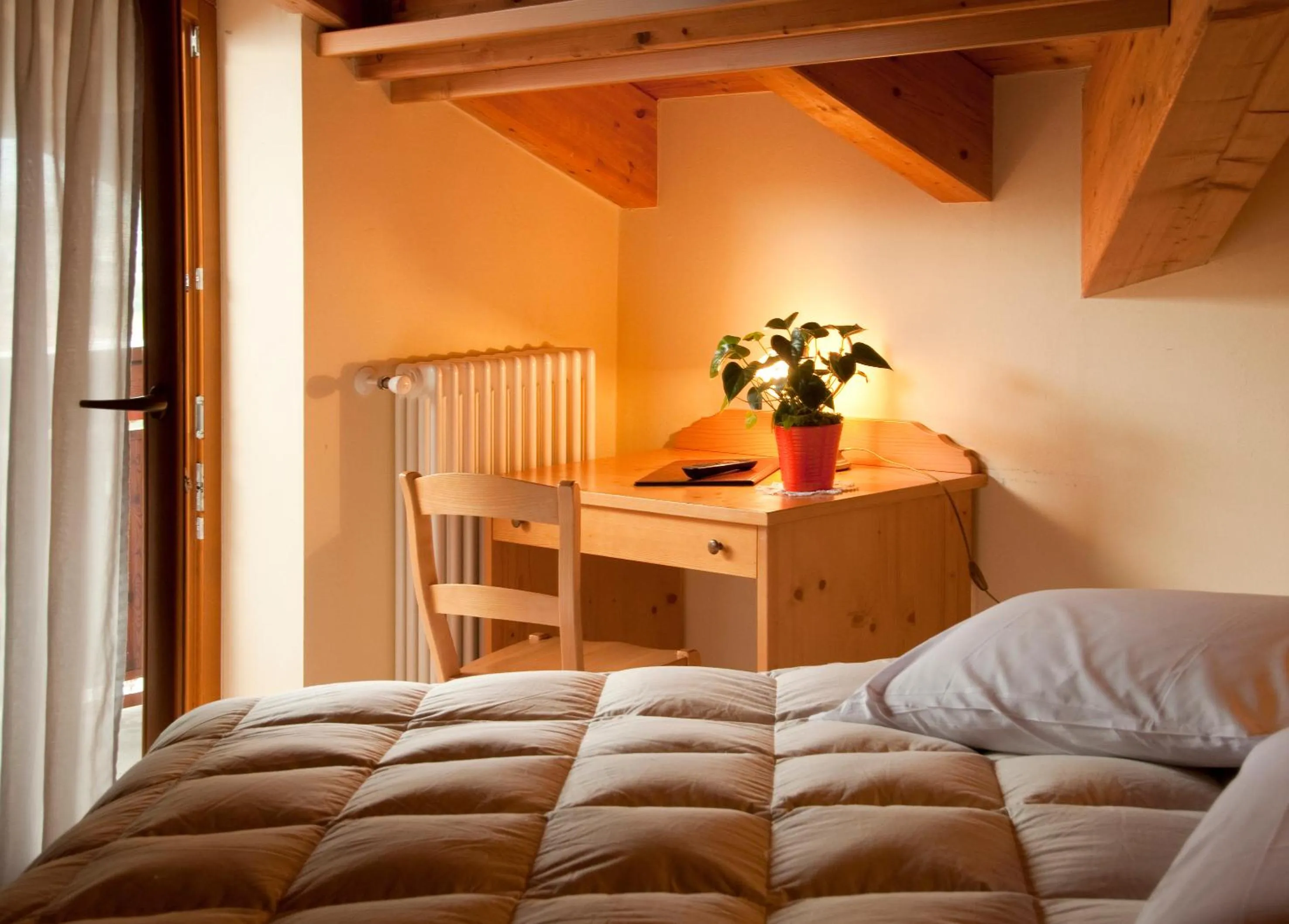 Bedroom, Bed in Hotel Michela