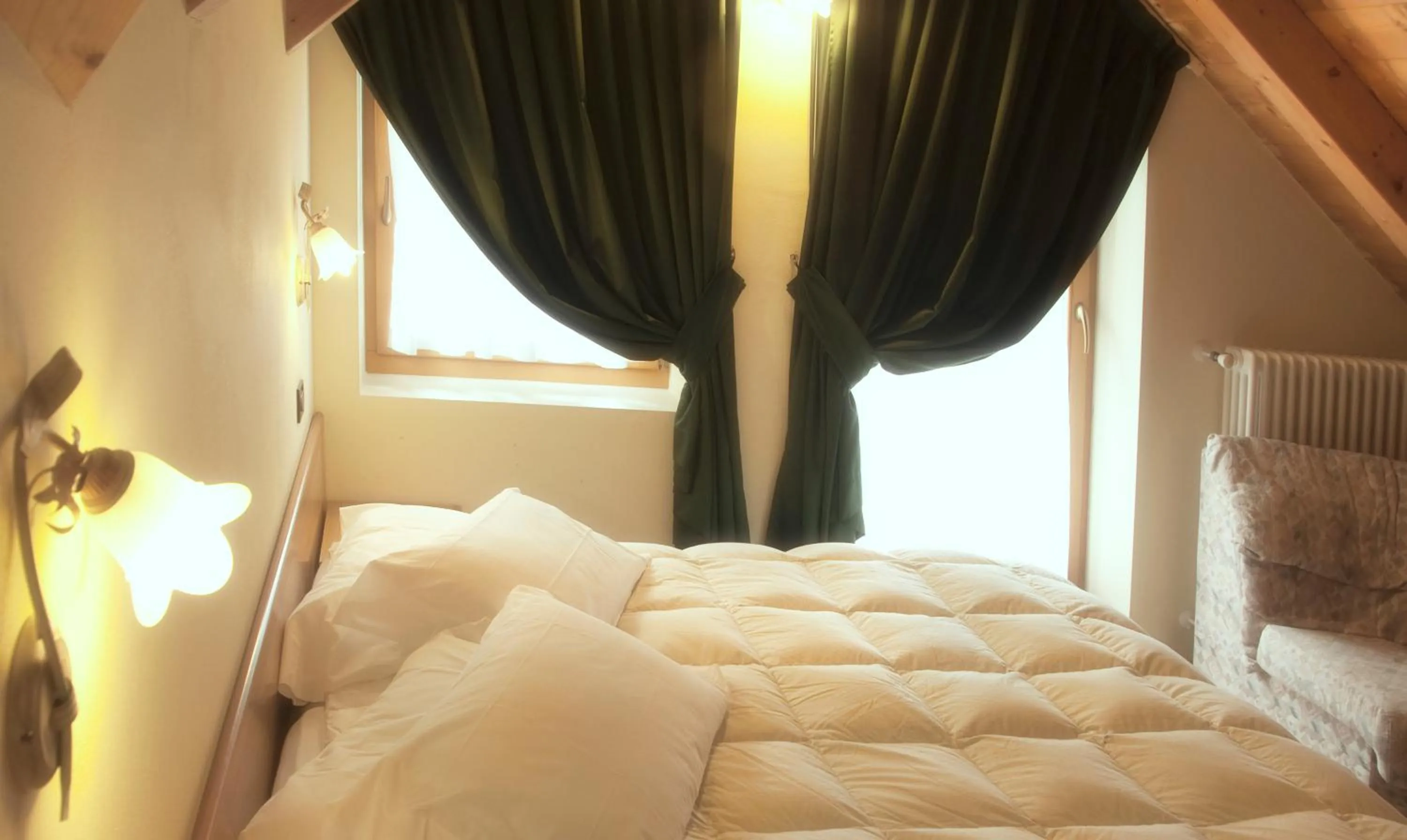 Bedroom, Bed in Hotel Michela