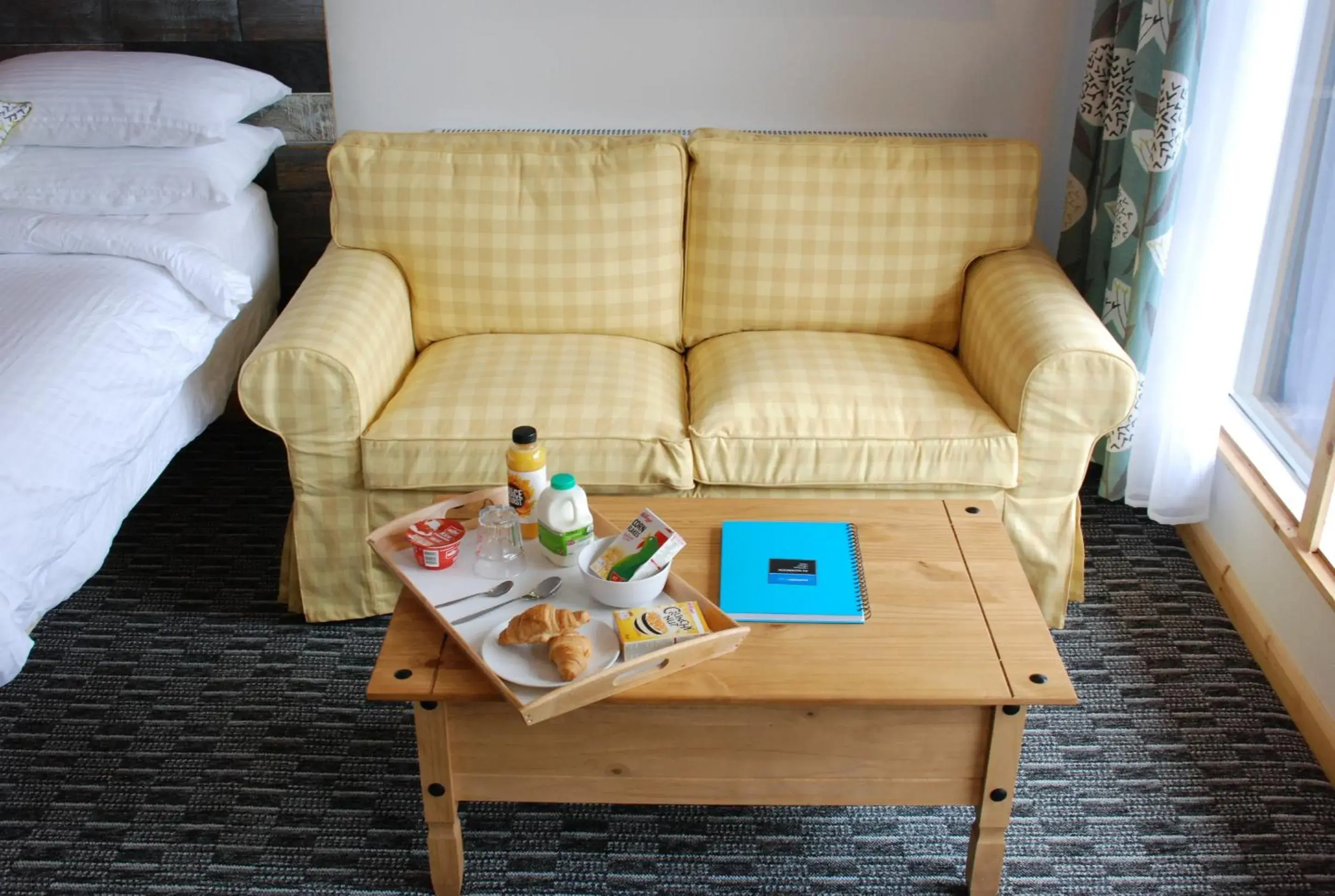 Continental breakfast in TheWaterfrontLodges Continental breakfast in TheWaterfrontLodges