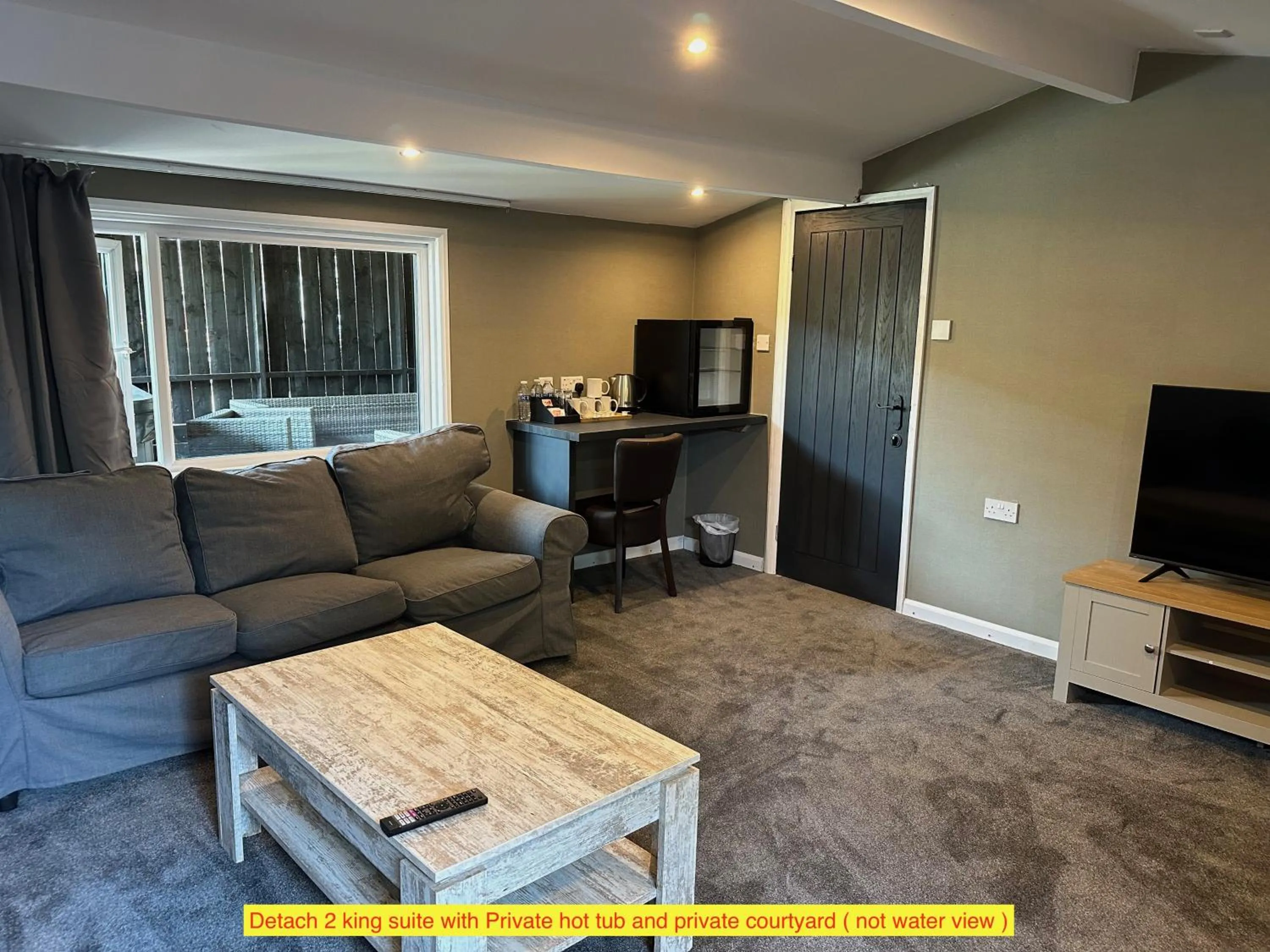 Living room in TheWaterfrontLodges