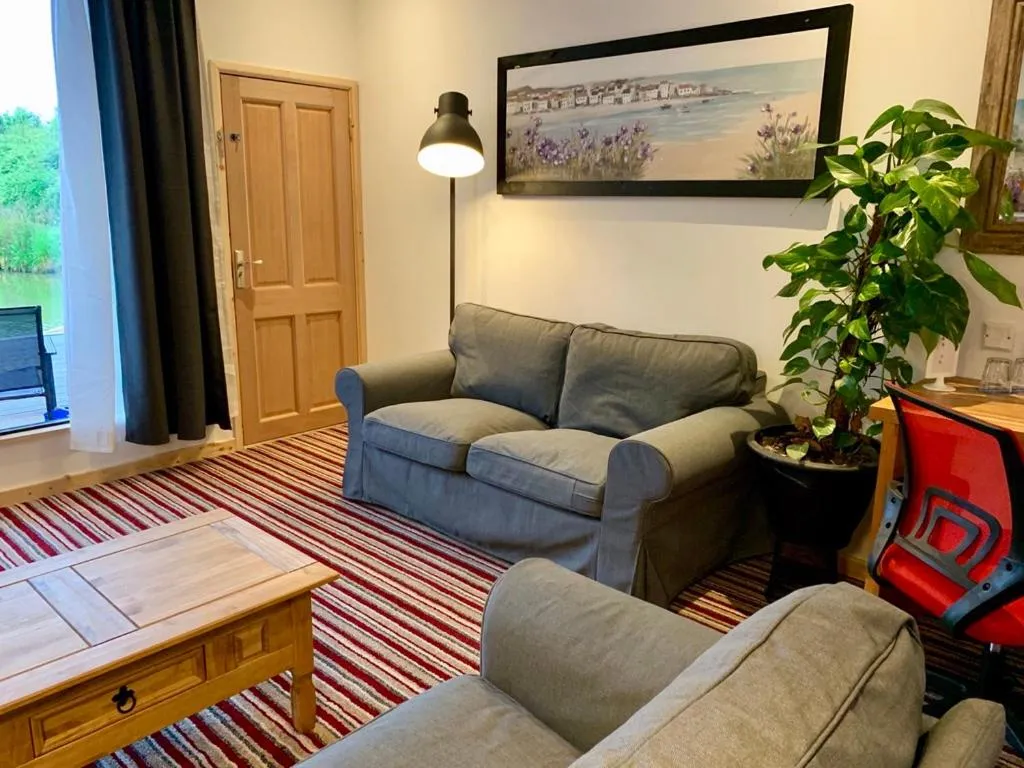 TV and multimedia in TheWaterfrontLodges