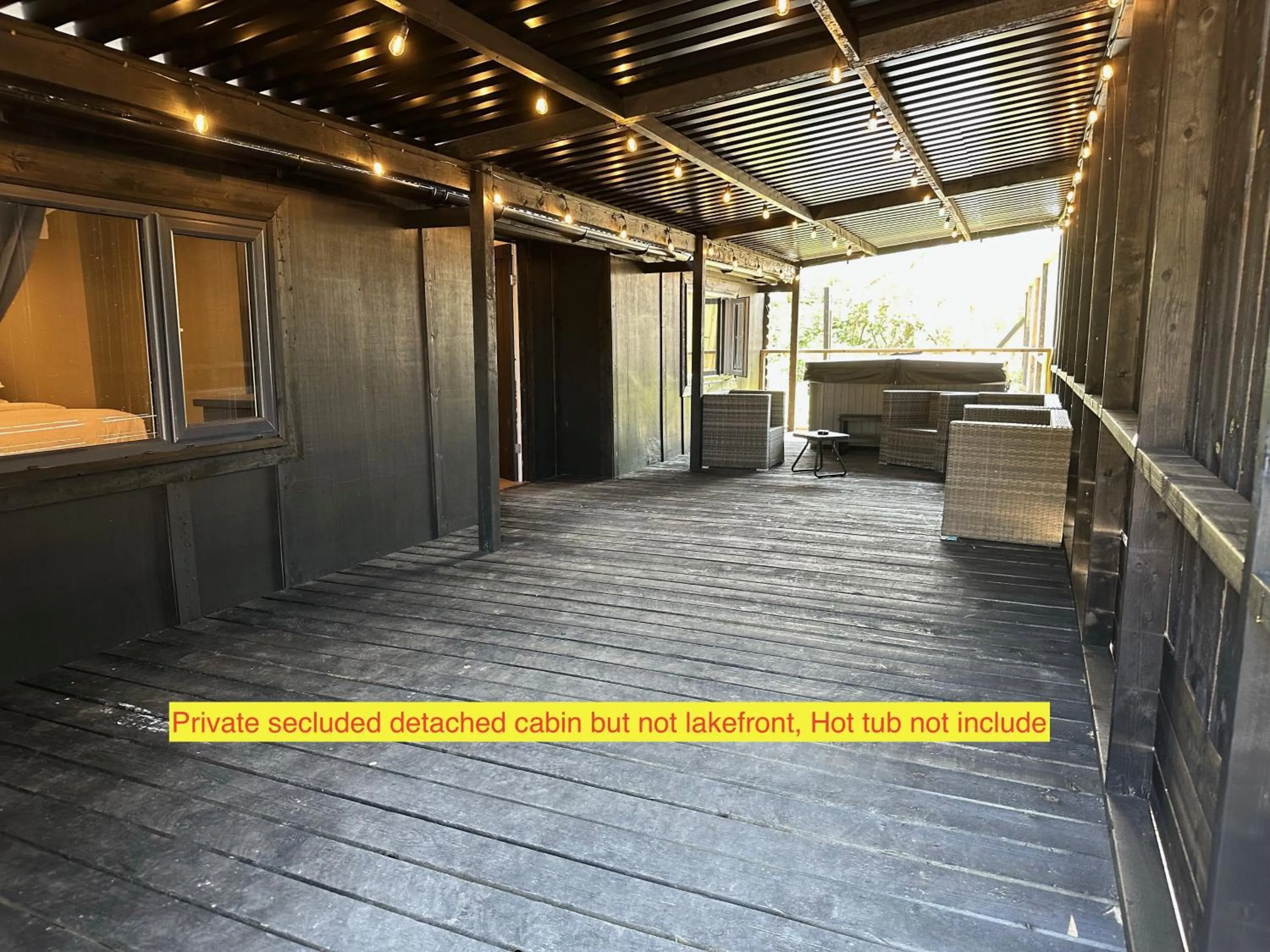 Facade/entrance in TheWaterfrontLodges