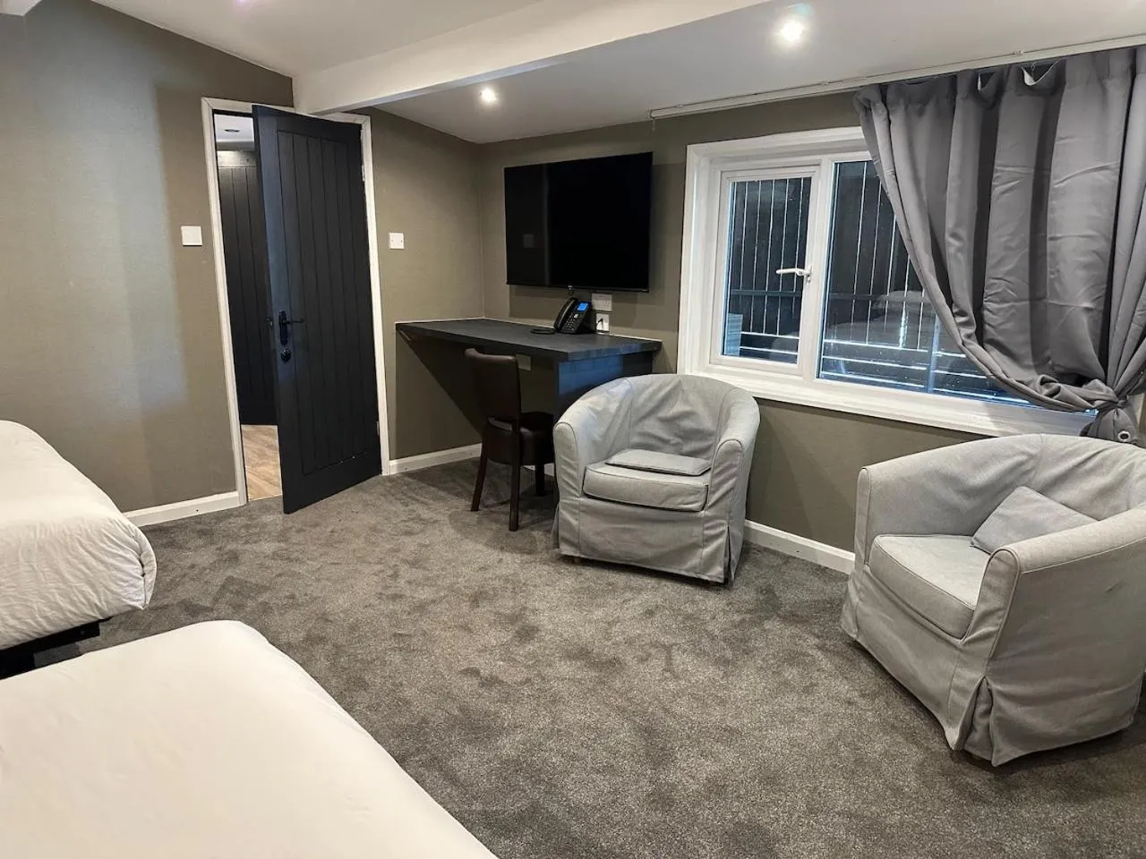 Bedroom, Bed in TheWaterfrontLodges