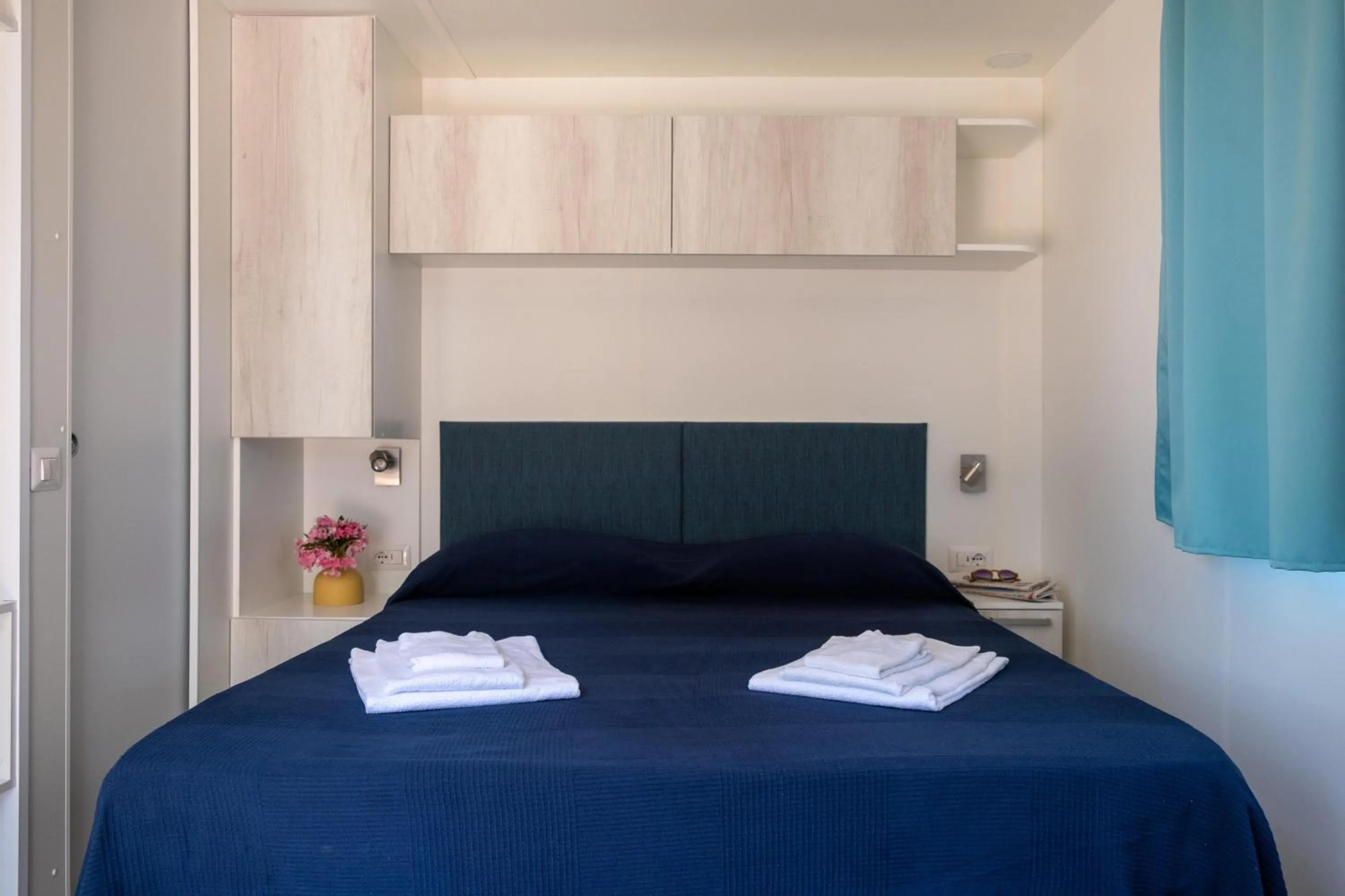 Photo of the whole room, Bed in Gitavillage Talamone