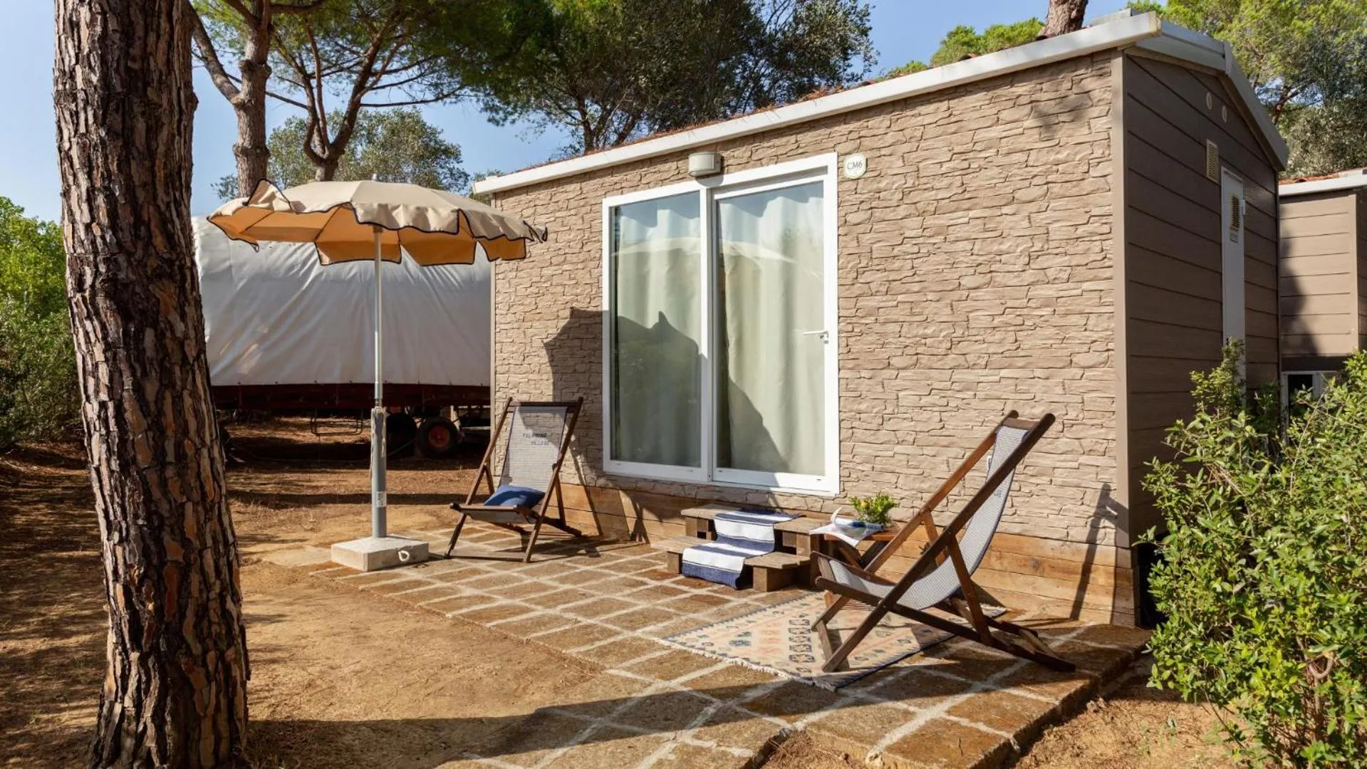 Photo of the whole room in Gitavillage Talamone