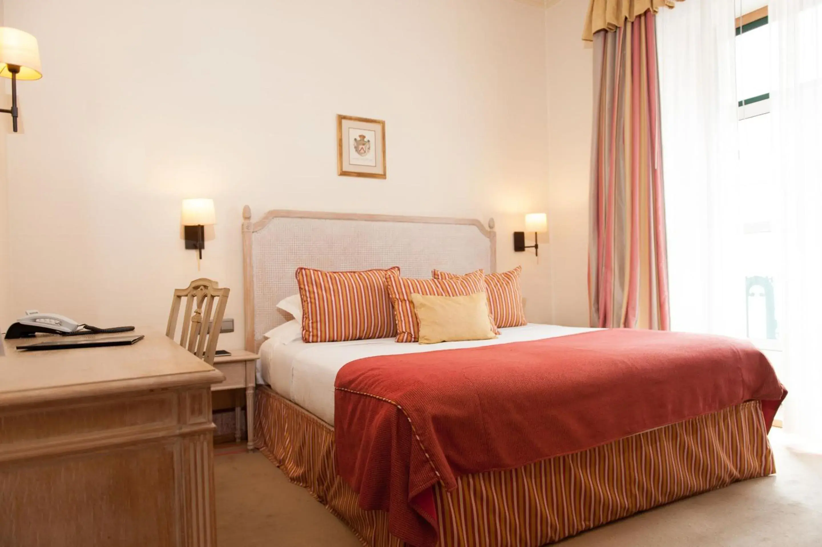 Bedroom, Bed in Hotel Real Palacio Bedroom, Bed in Hotel Real Palacio