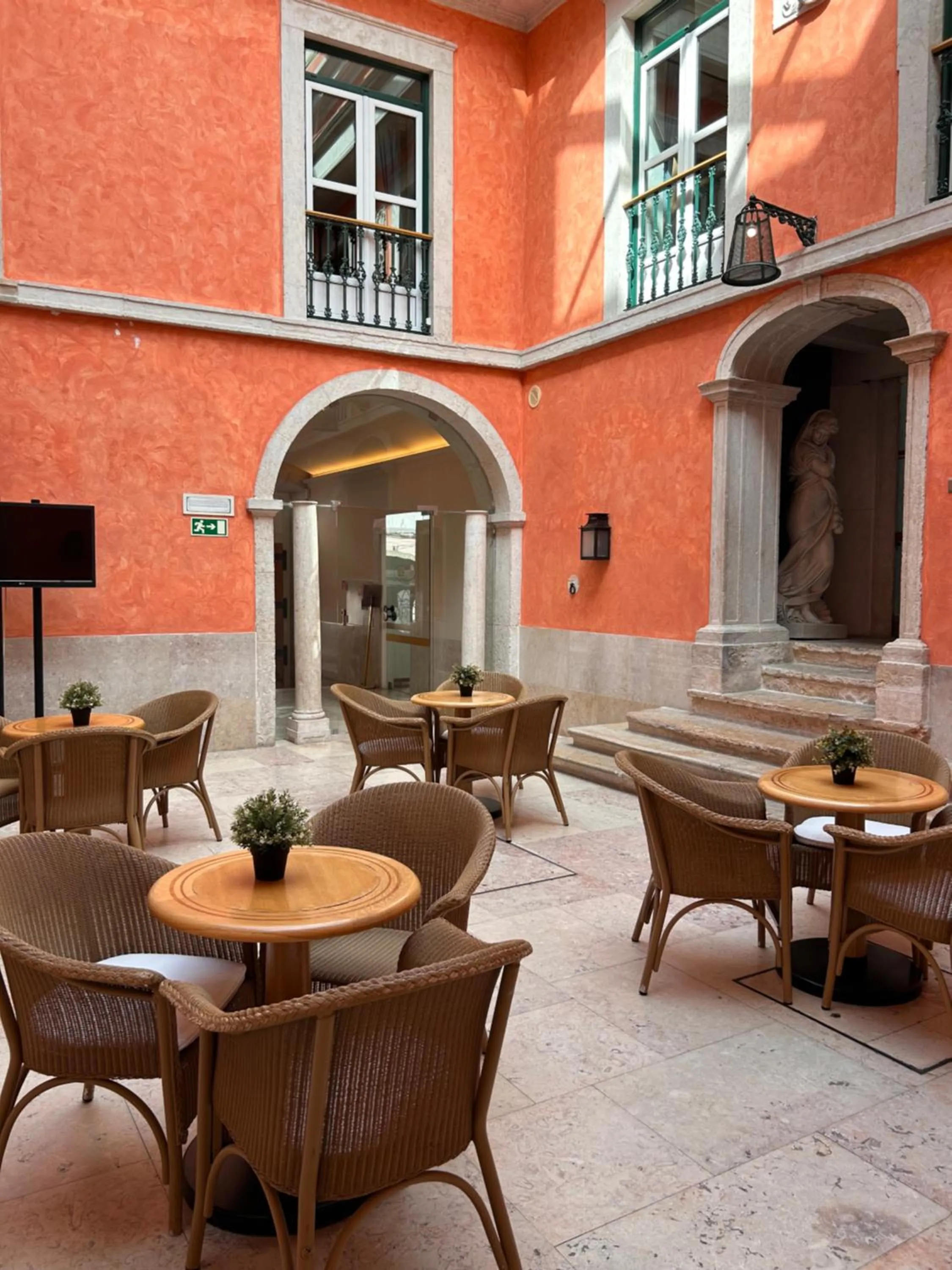 Patio in Hotel Real Palacio