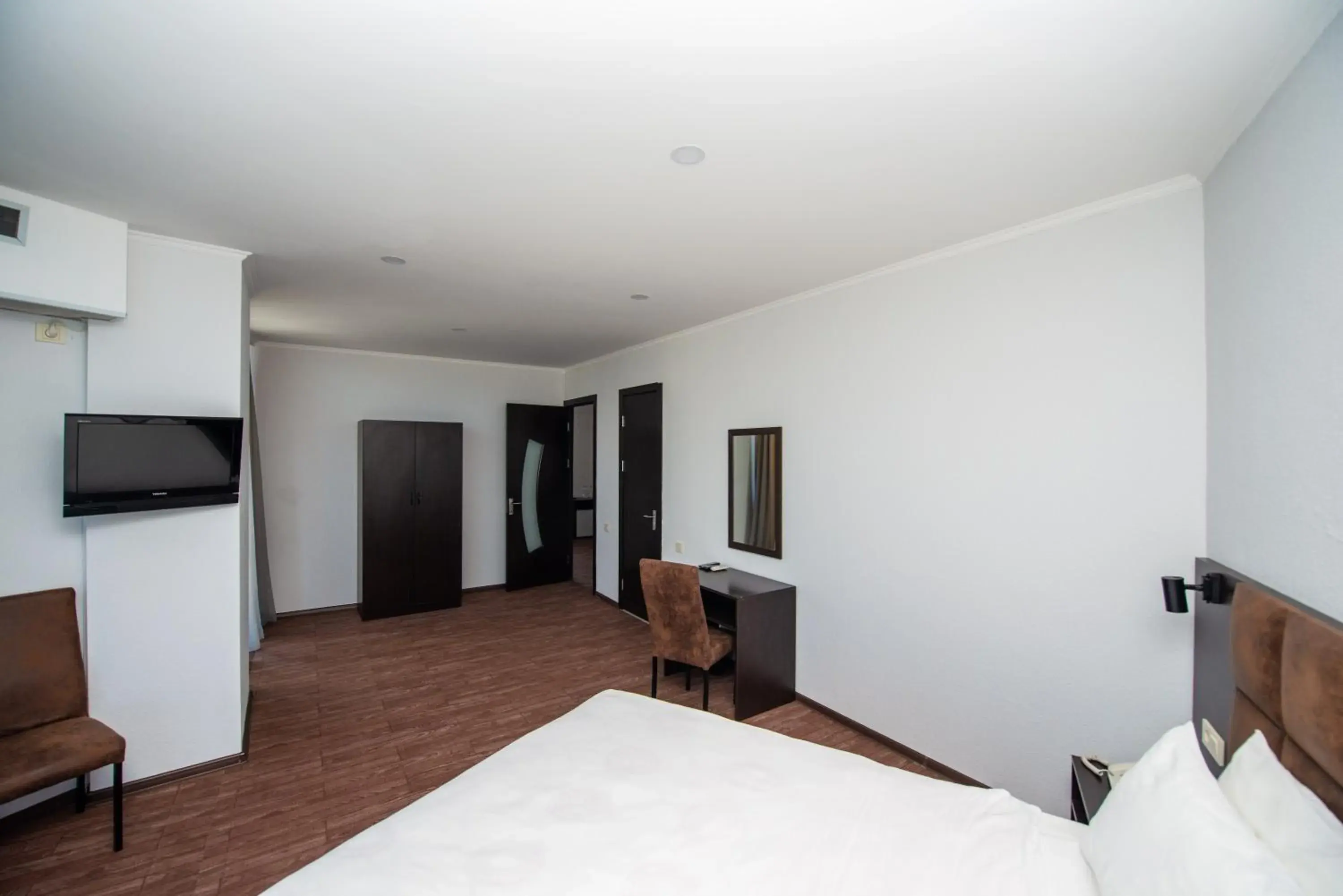 Bedroom, Bed in Hotel Shine Palace Bedroom, Bed in Hotel Shine Palace