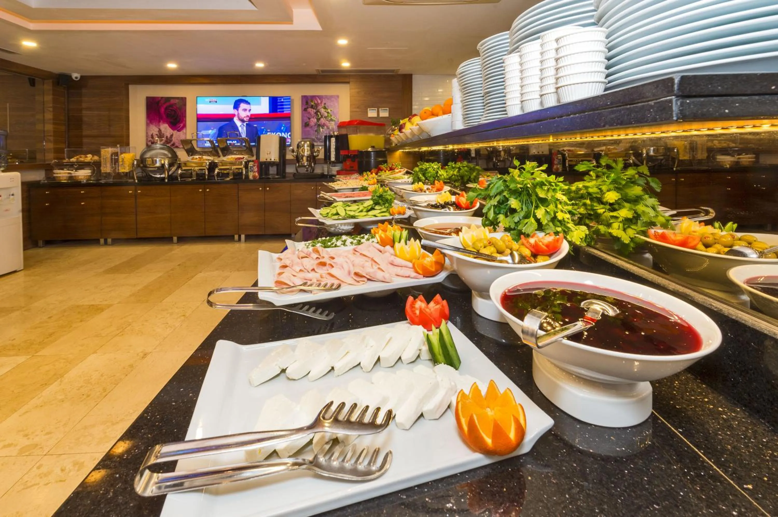 Breakfast in Darkmen Hotel