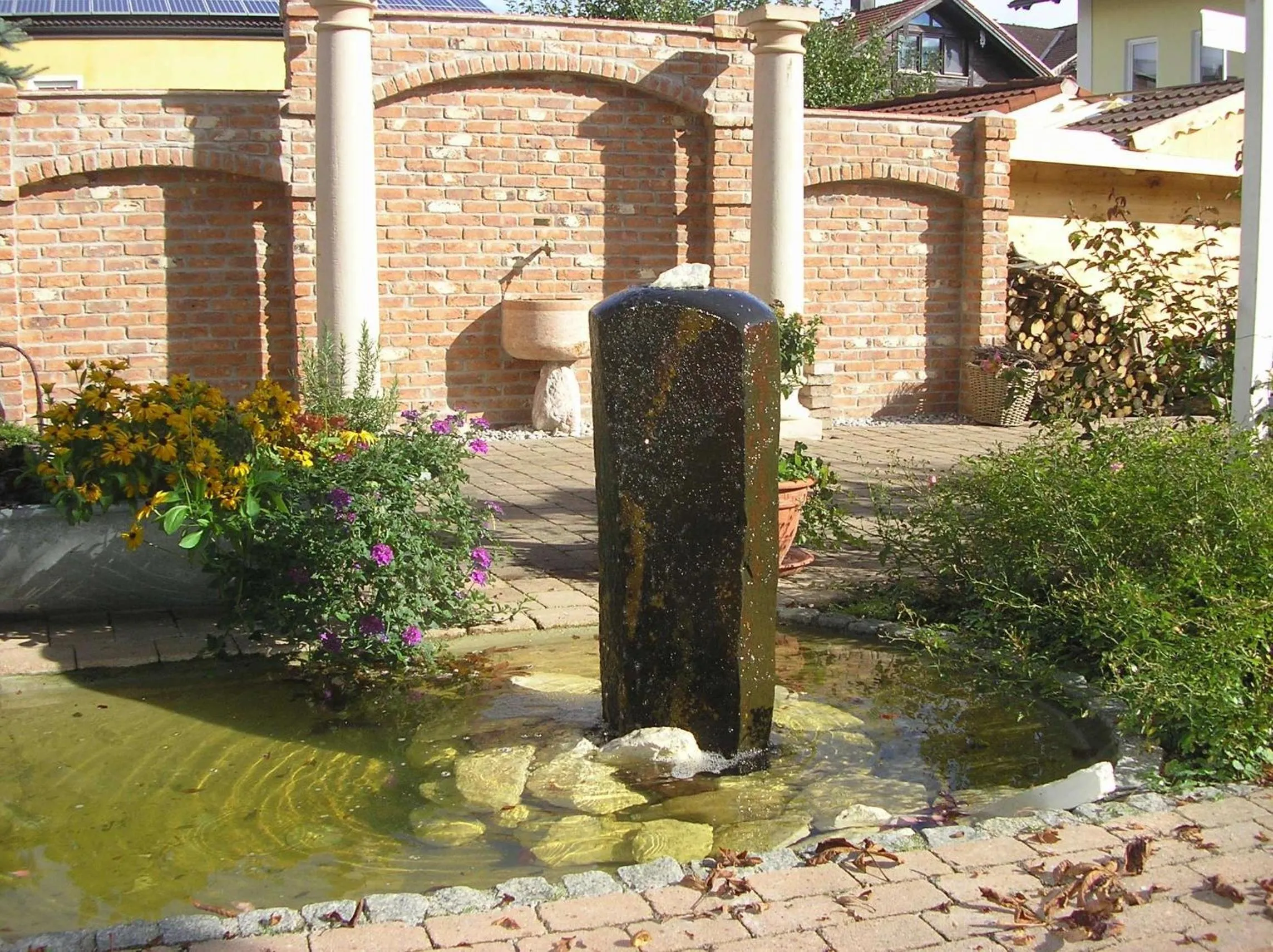 Property building in Arthotel Ana Panorama