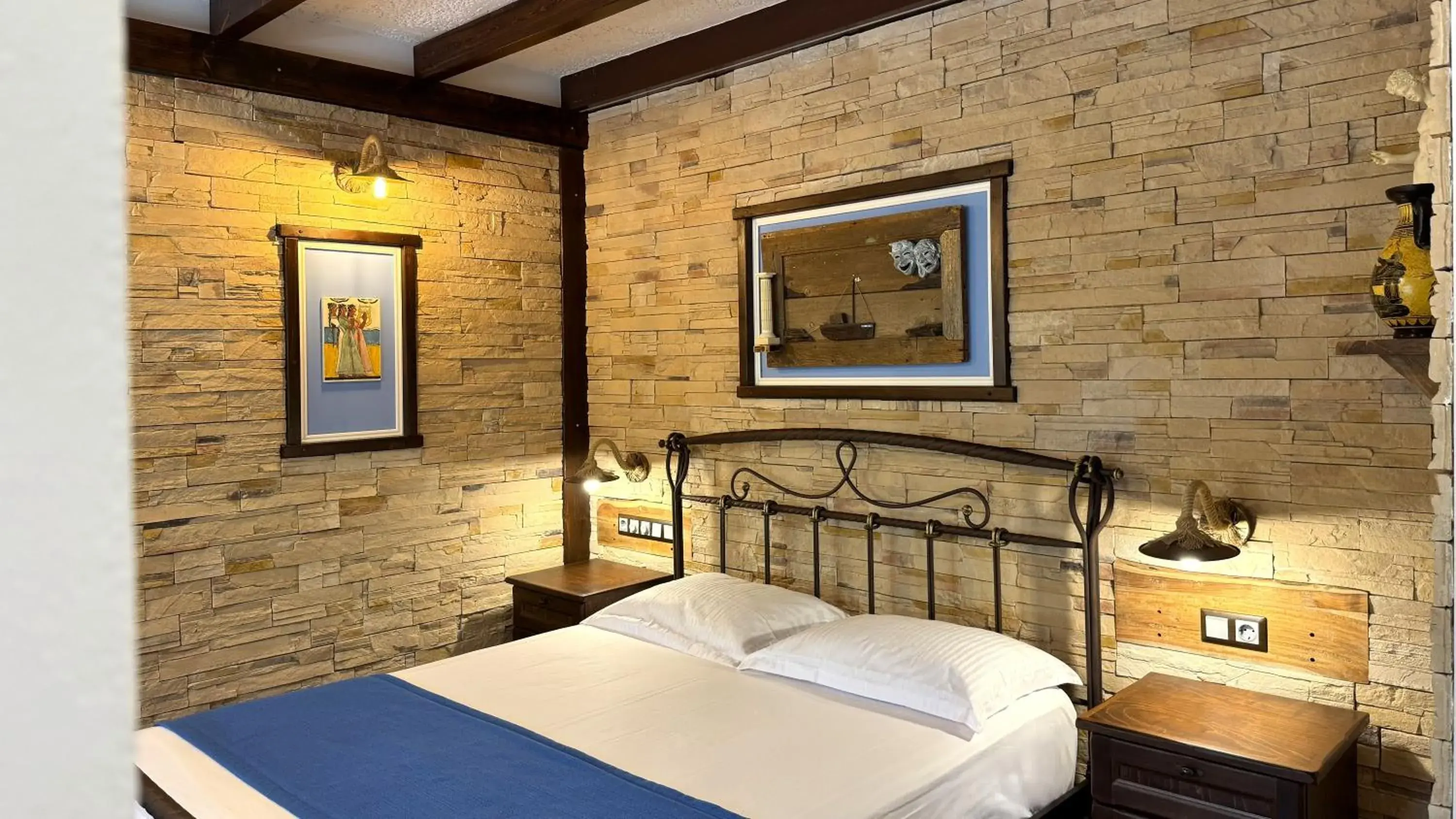 Junior Suite in Stella's Traditional Inn Junior Suite in Stella's Traditional Inn