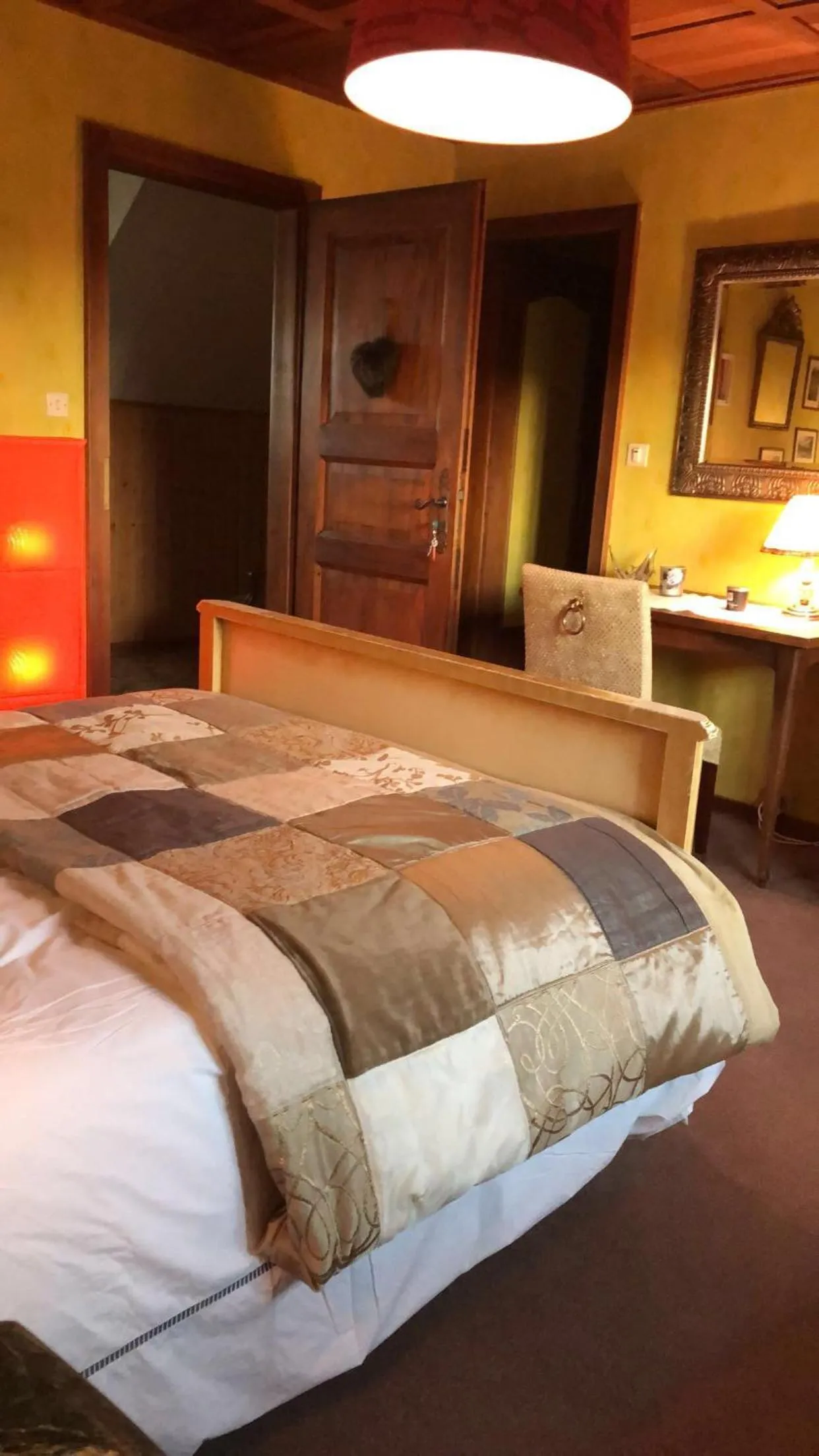 Bed in La Maison de juliette