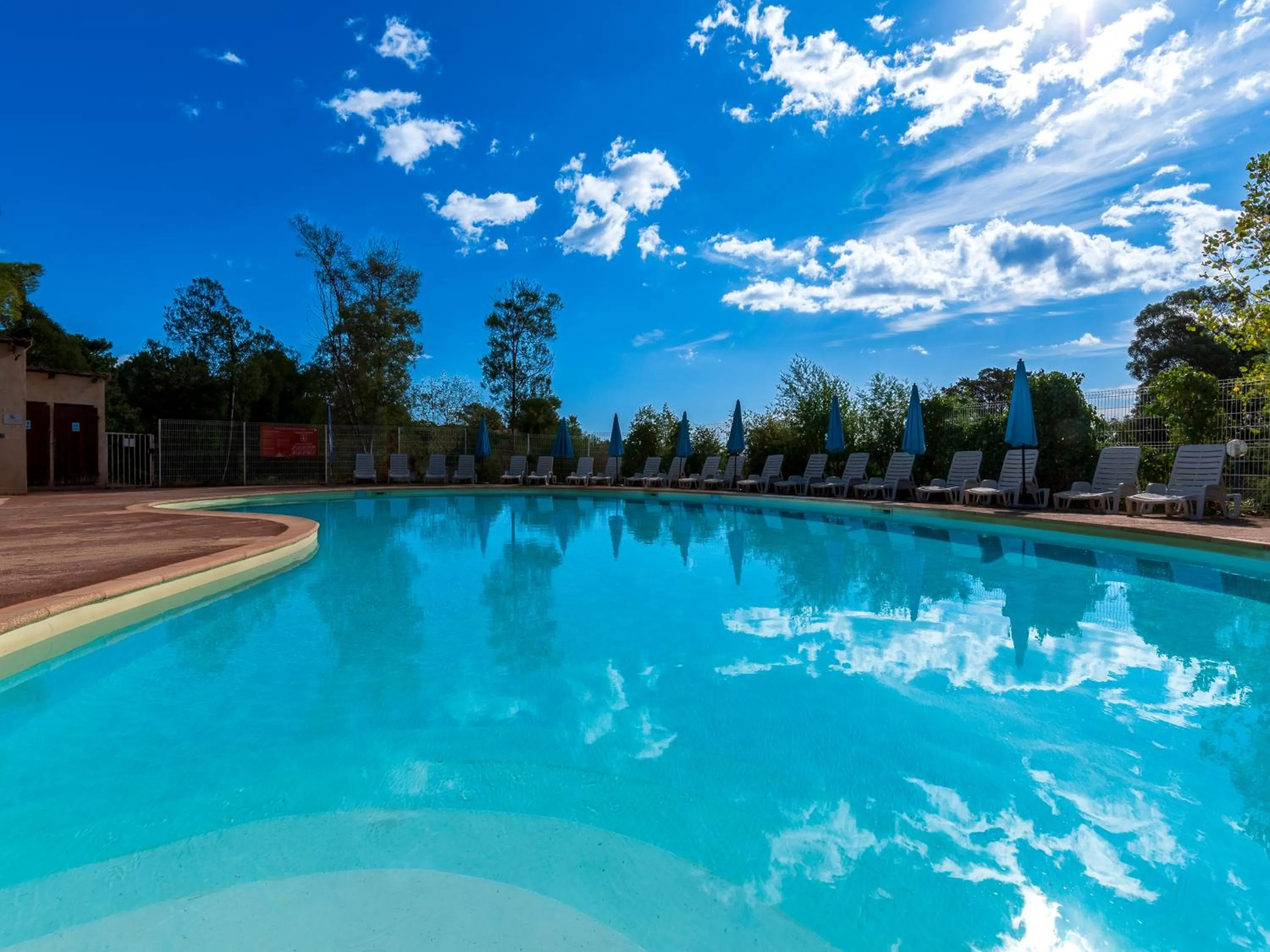 Swimming pool in Vacancéole - Résidence Lisa Maria
