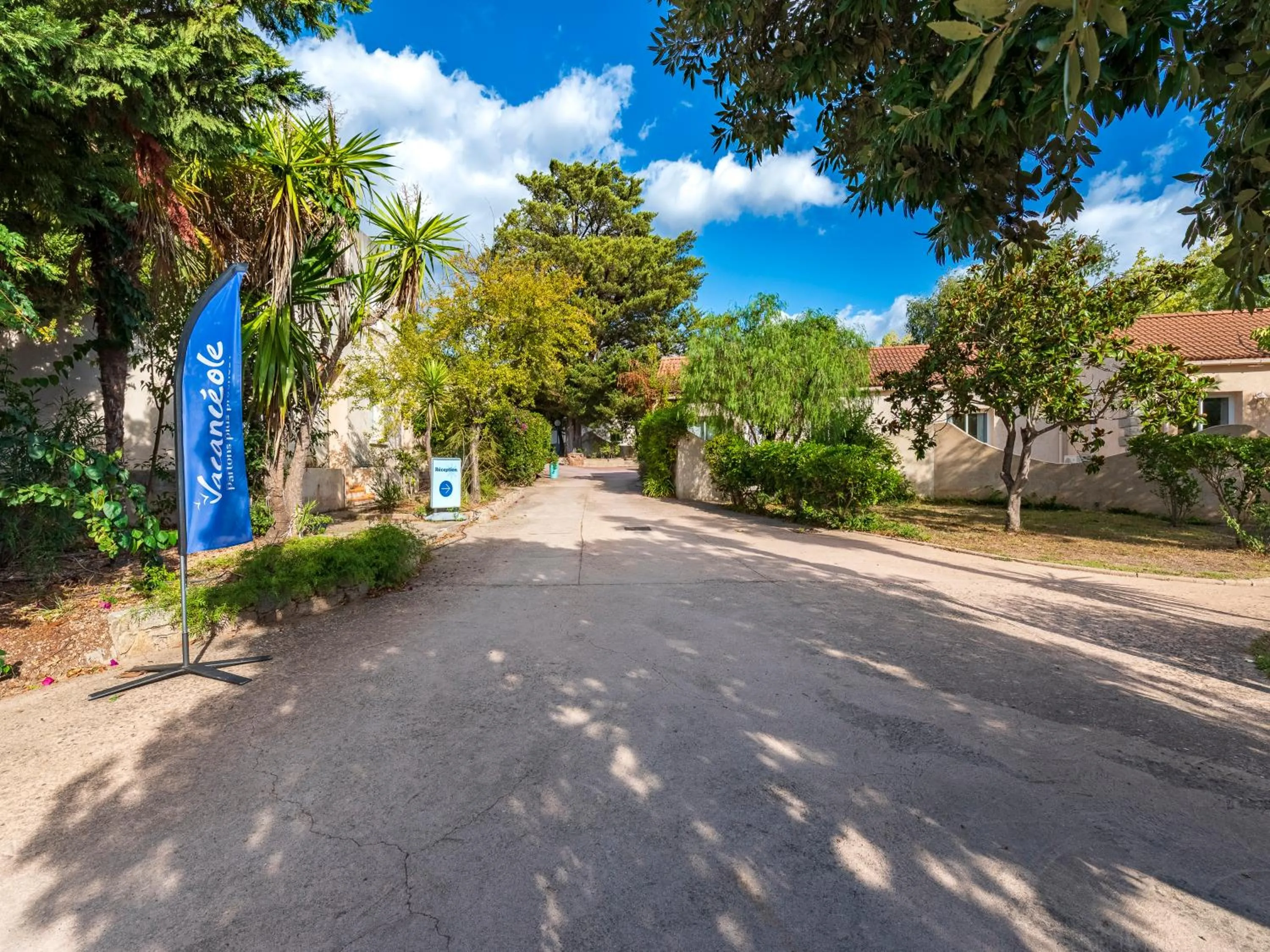 Facade/entrance in Vacancéole - Résidence Lisa Maria