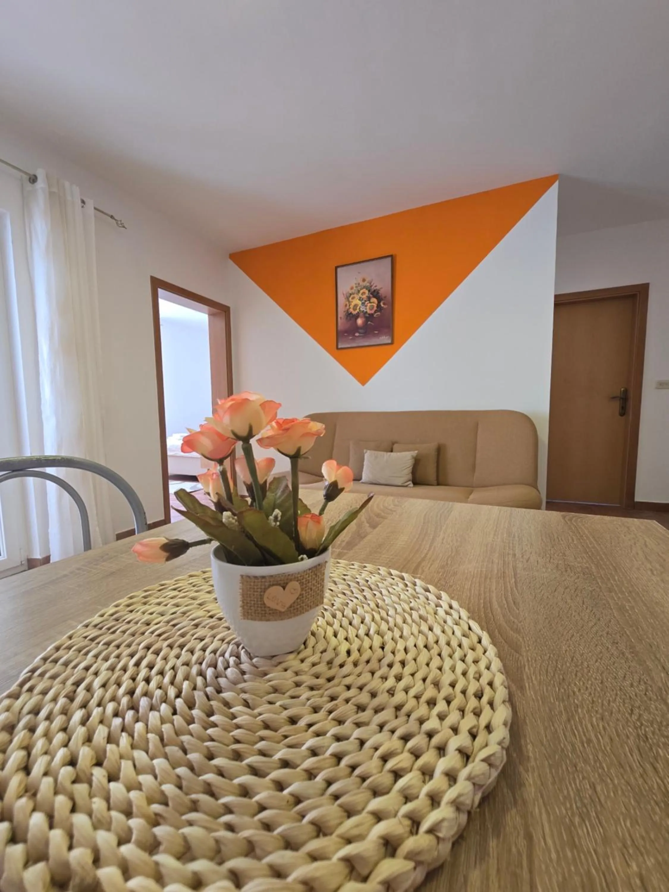 Apartments Vugica Šilo
