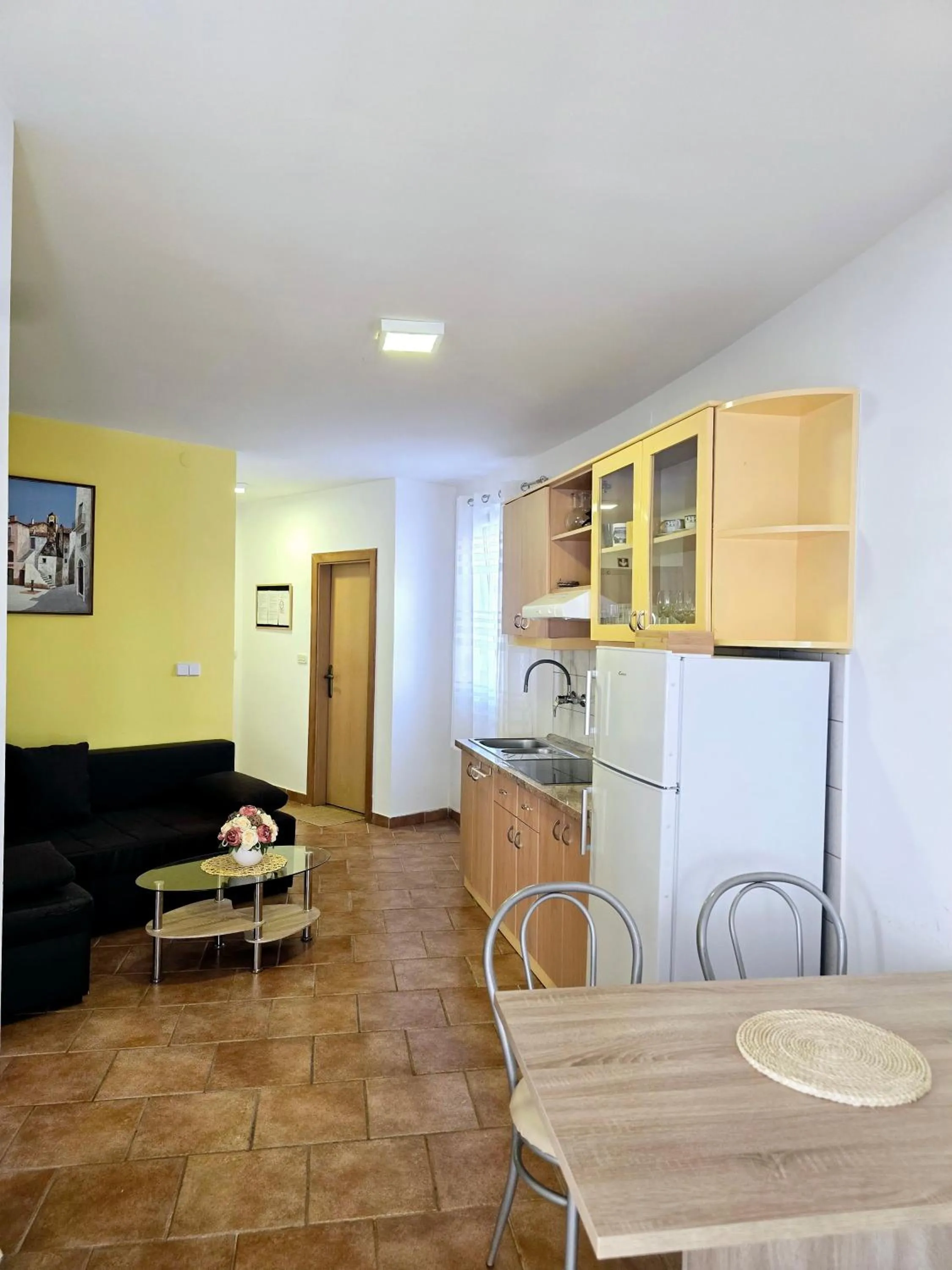 Apartments Vugica Šilo