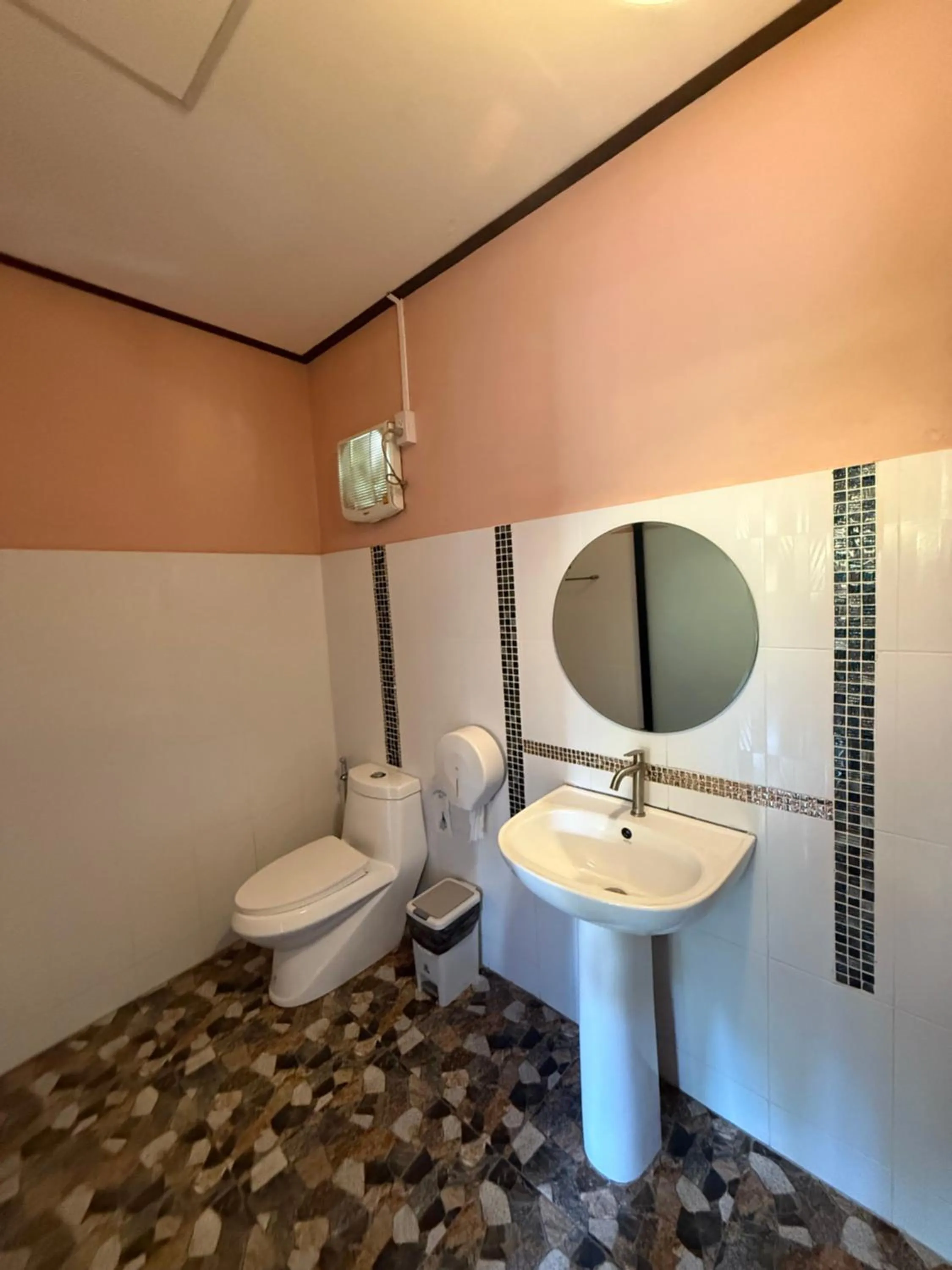 Baan Suan Nam Resort