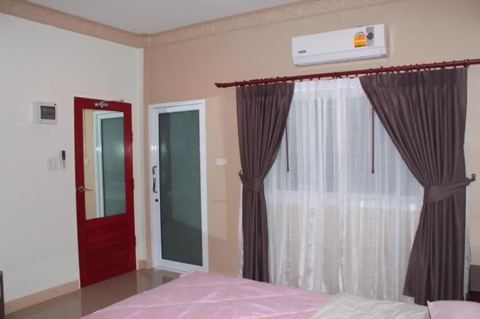 Bed in Baan Suan Nam Resort Bed in Baan Suan Nam Resort