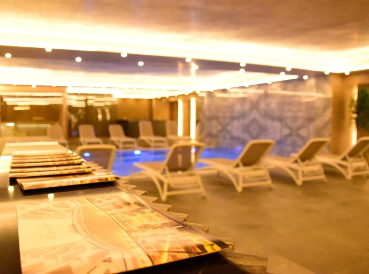 Brilliant Hotel & SPA