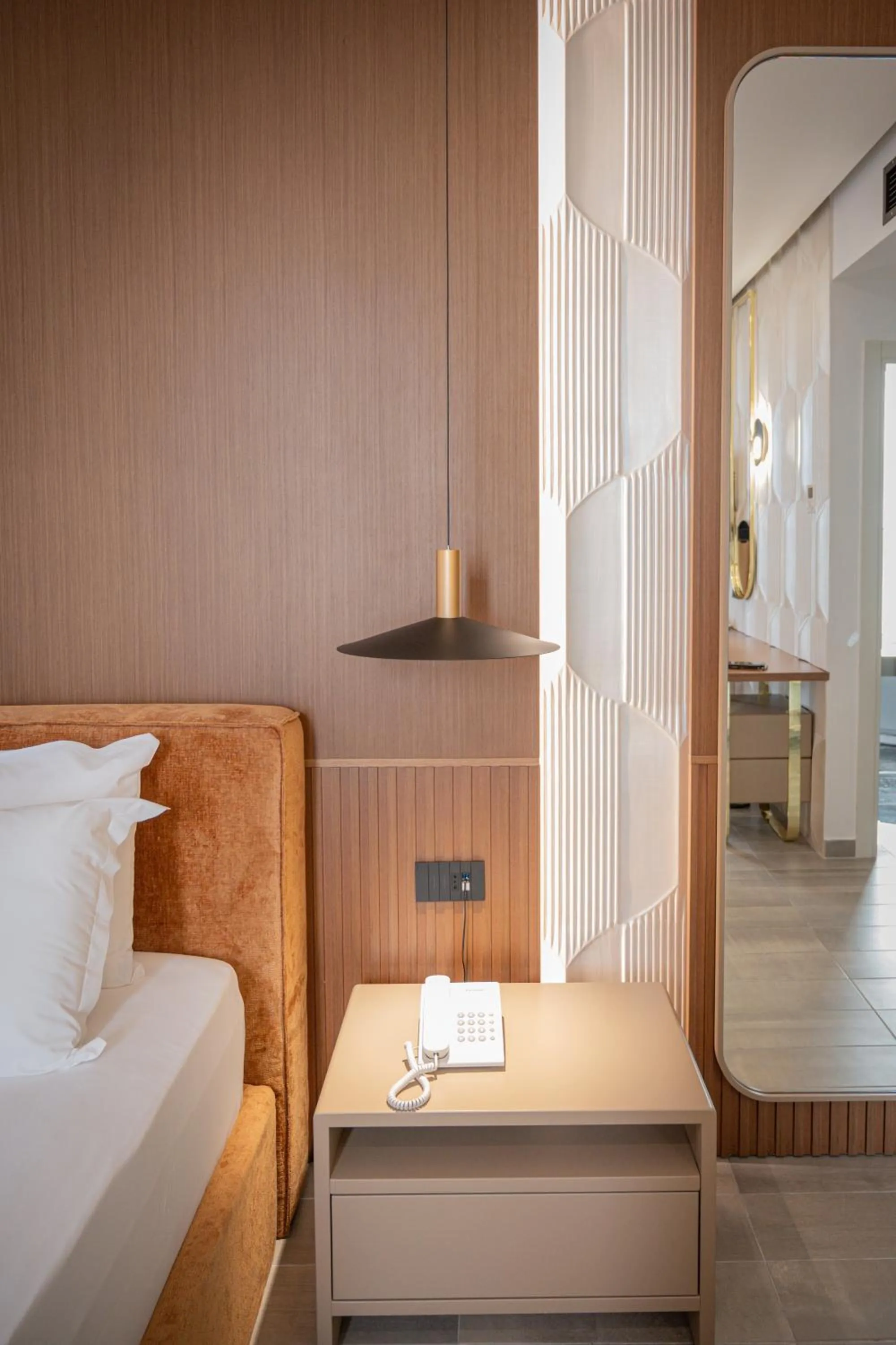 Bed in Brilliant Hotel & SPA