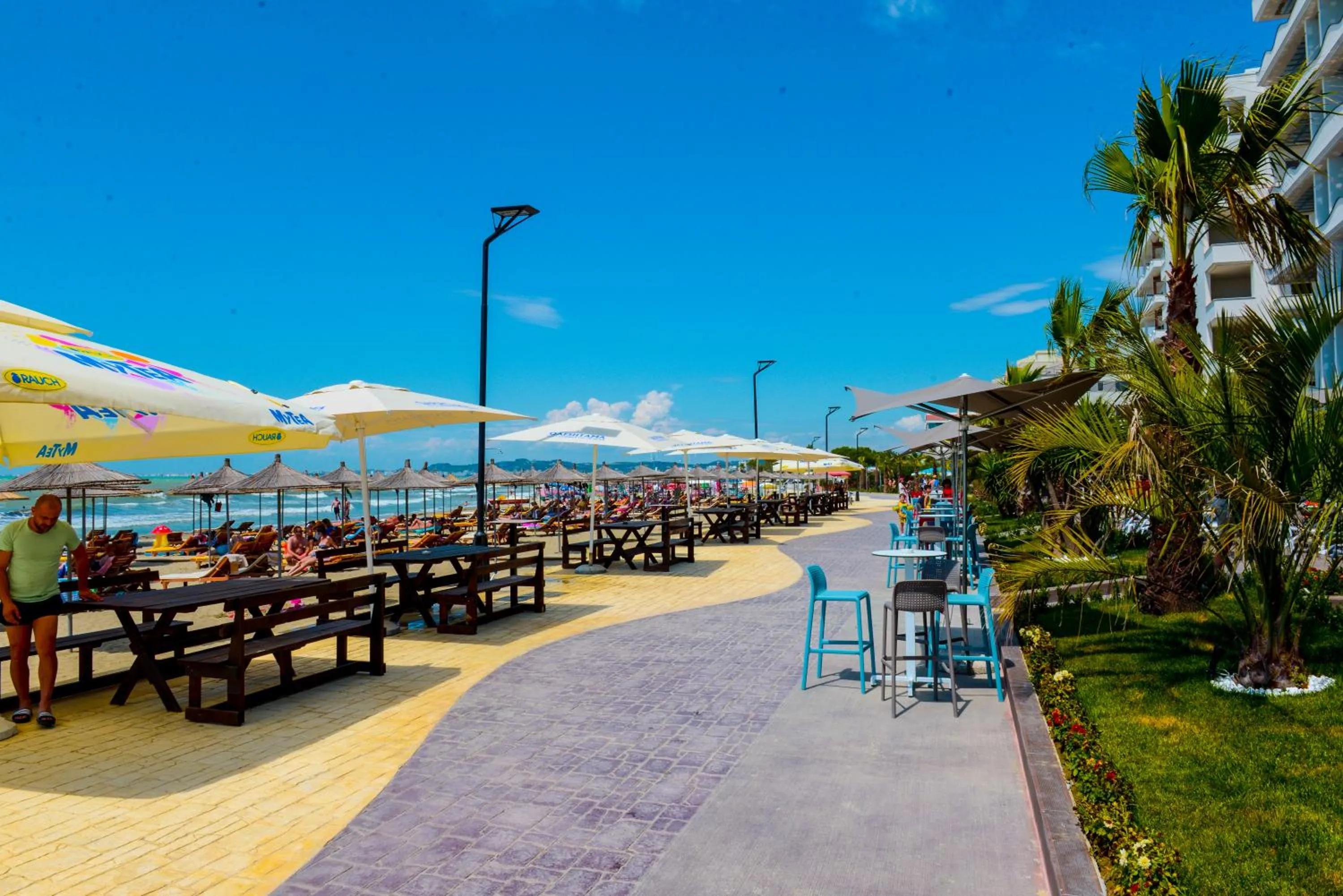 Garden in Brilliant Hotel & SPA