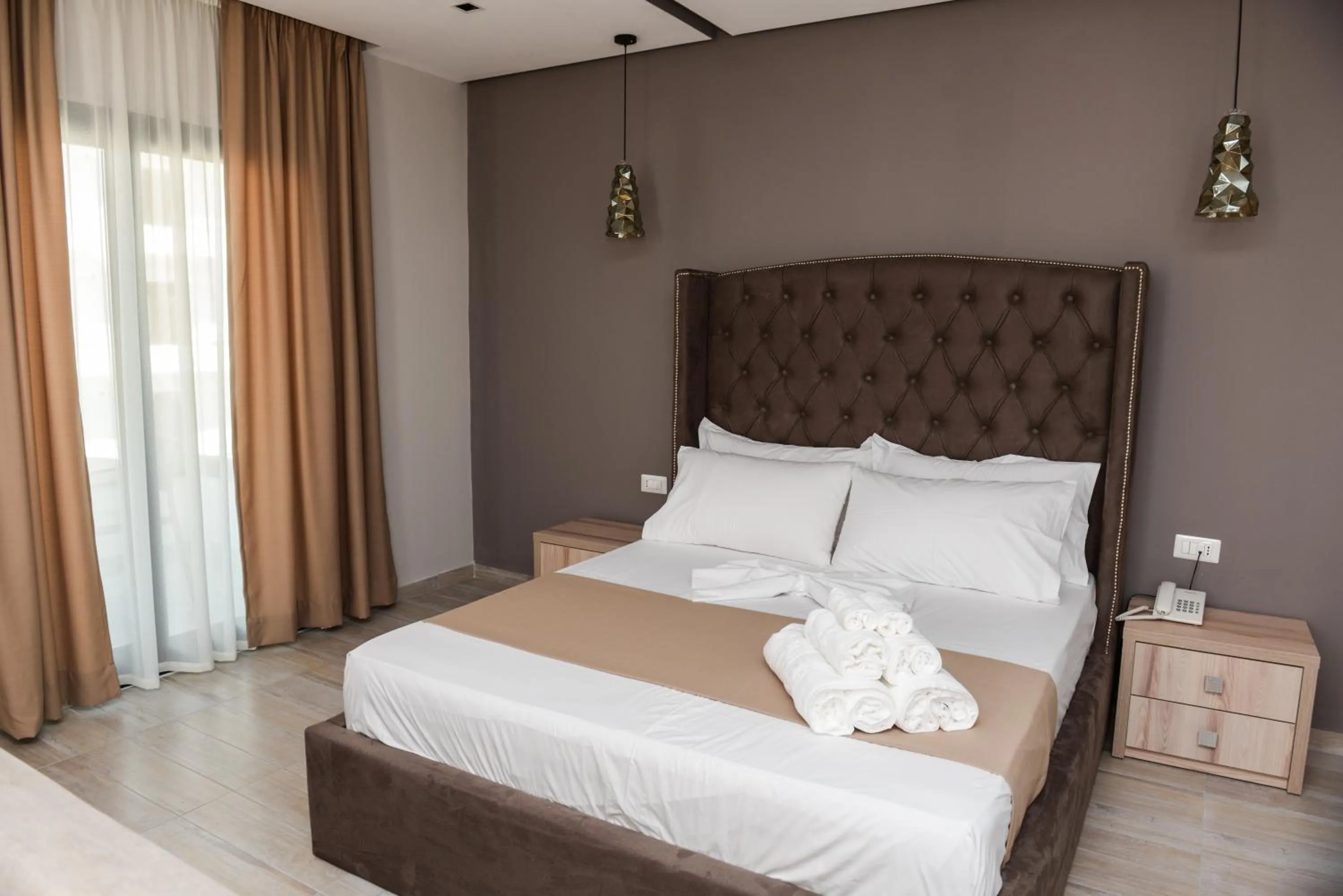 Bed in Brilliant Hotel & SPA