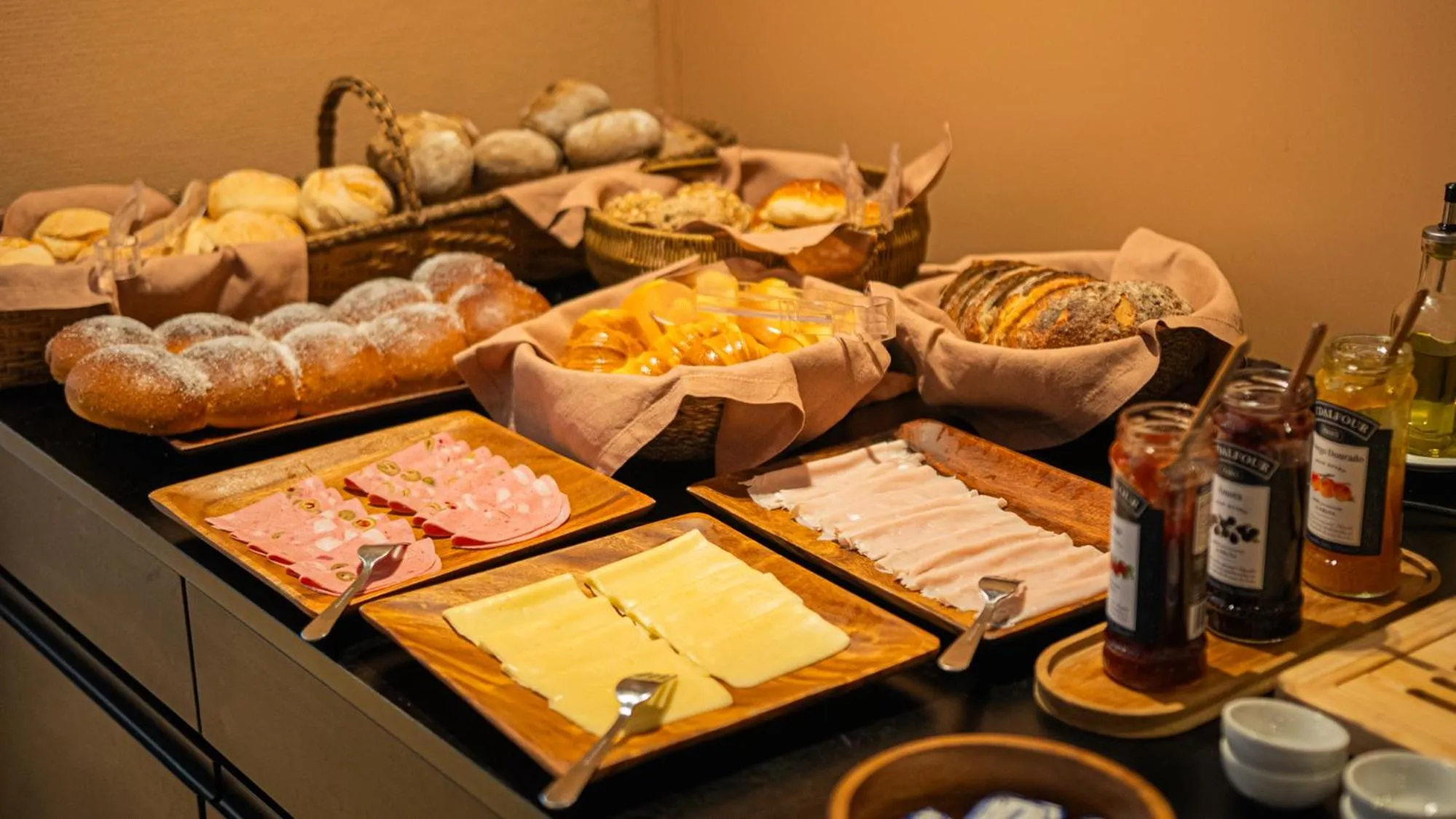 Breakfast in Hotel Margarida Da Praça