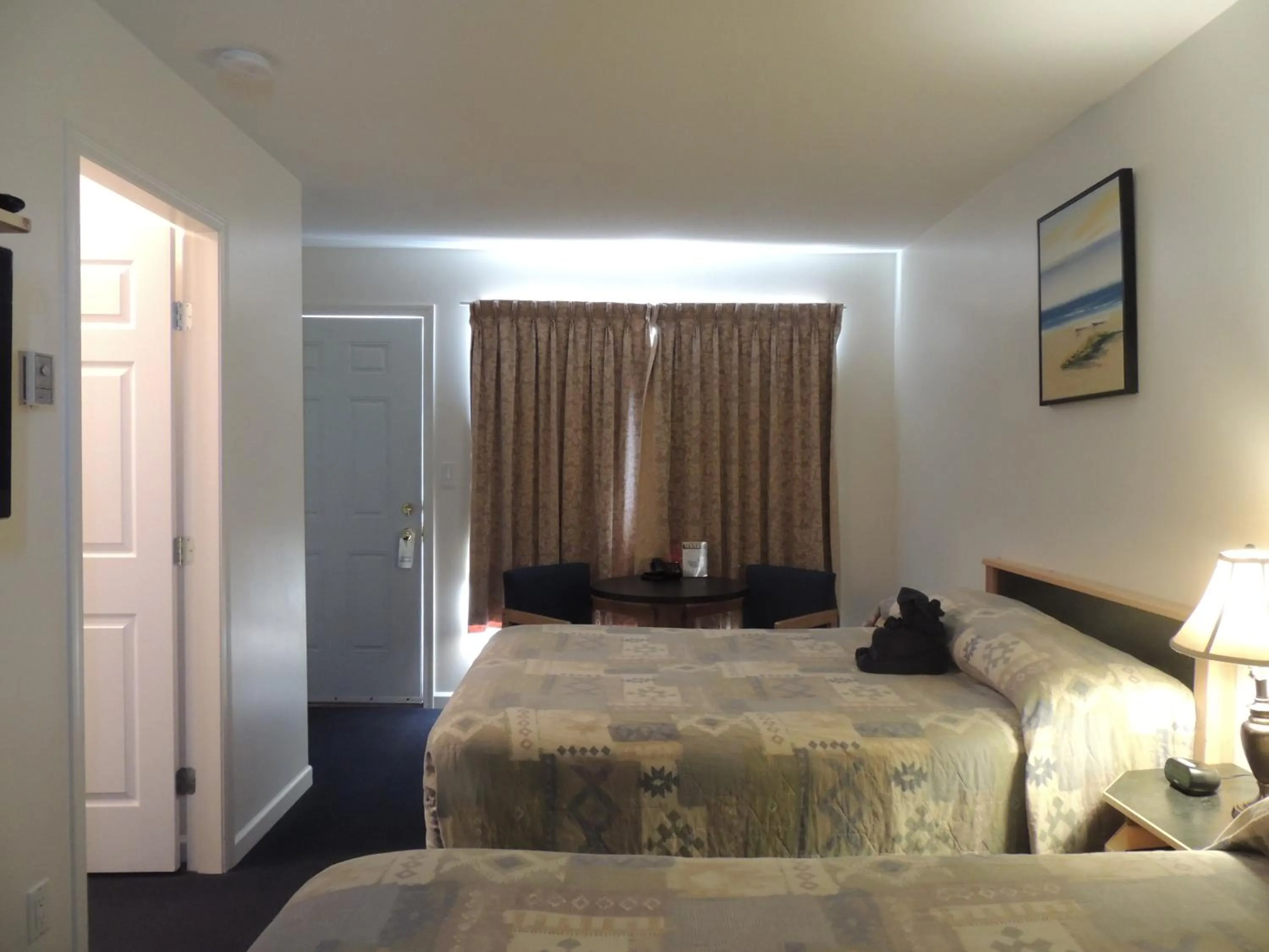 Bed in 100 Mile Motel & RV Park