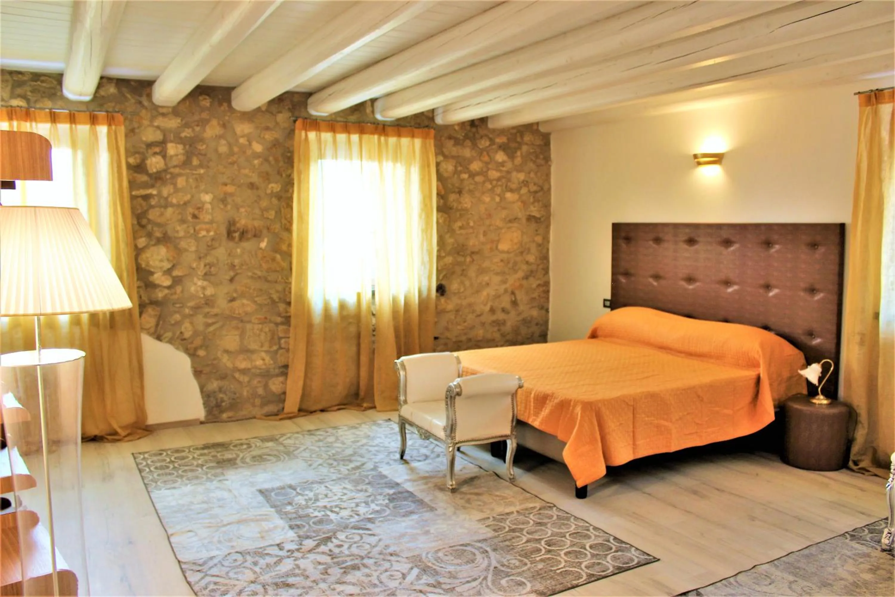 Bed in B&B Arco di Vino