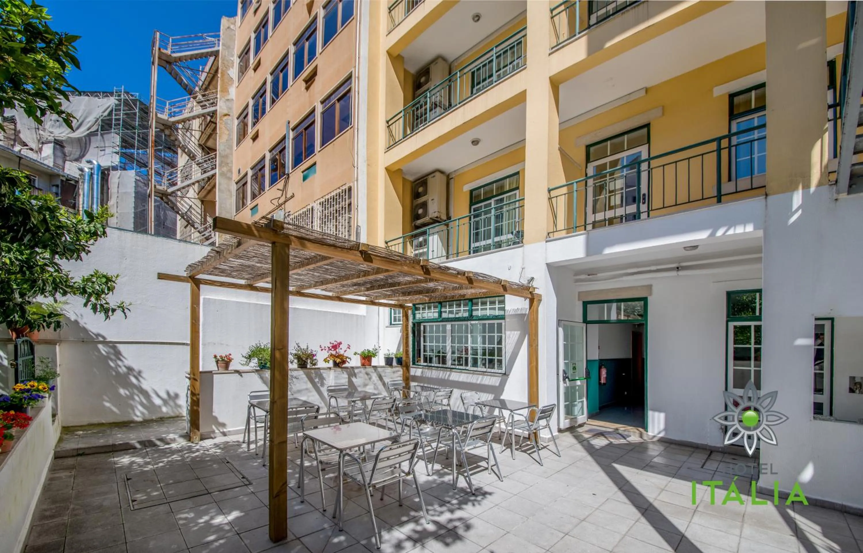 Patio in Hotel Italia