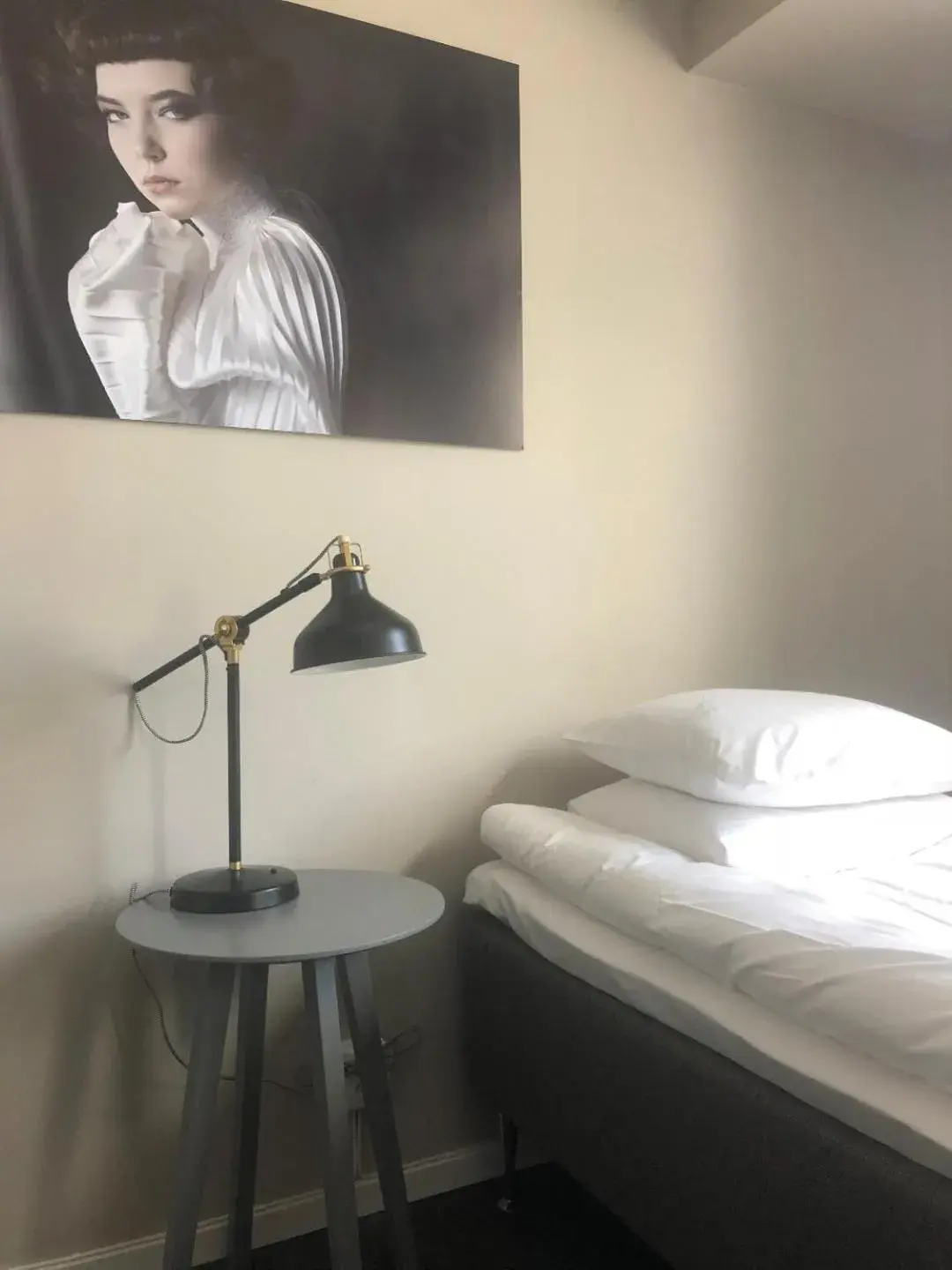 Double Room with Shared Bathroom - single occupancy in BriQ Hotell Double Room with Shared Bathroom - single occupancy in BriQ Hotell