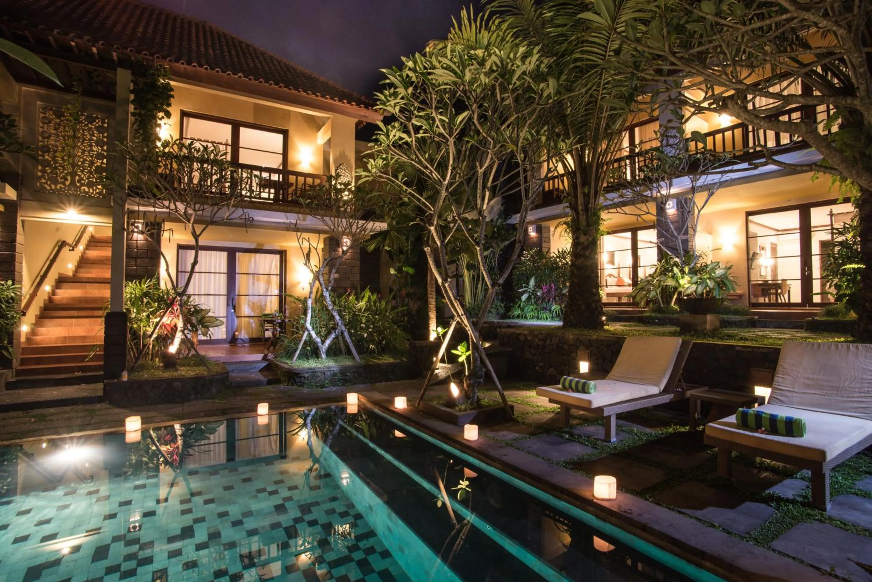 Swimming pool in Kori Ubud Resort, Restaurant & Spa