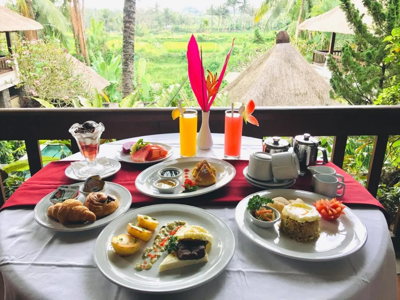 Food and drinks in Kori Ubud Resort, Restaurant & Spa