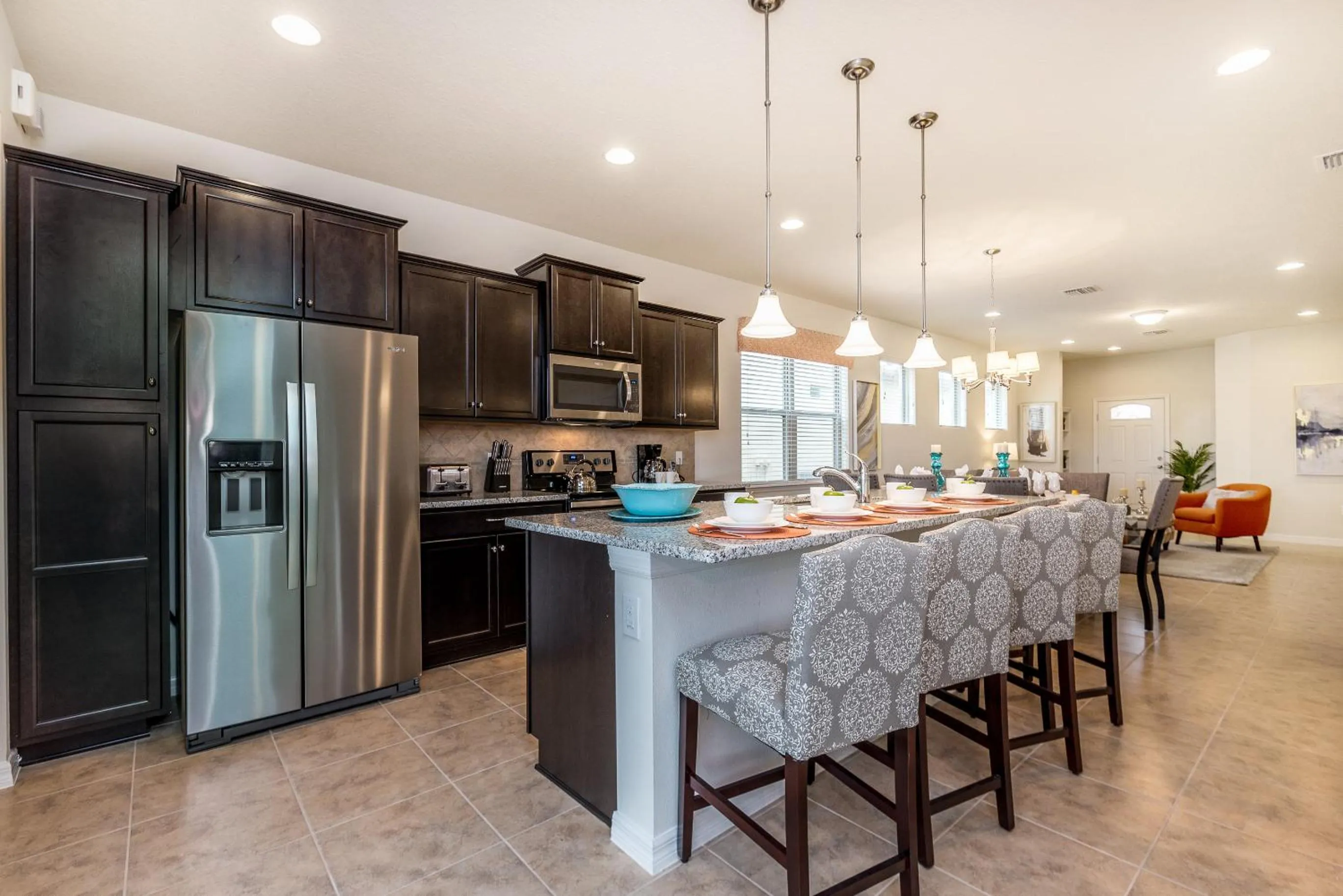 Large Villa wPrivate Pool Game Room Waterpark