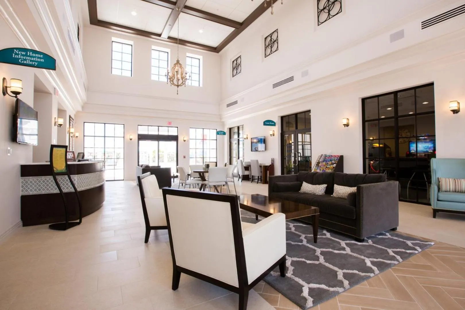 Large Villa wPrivate Pool Game Room Waterpark