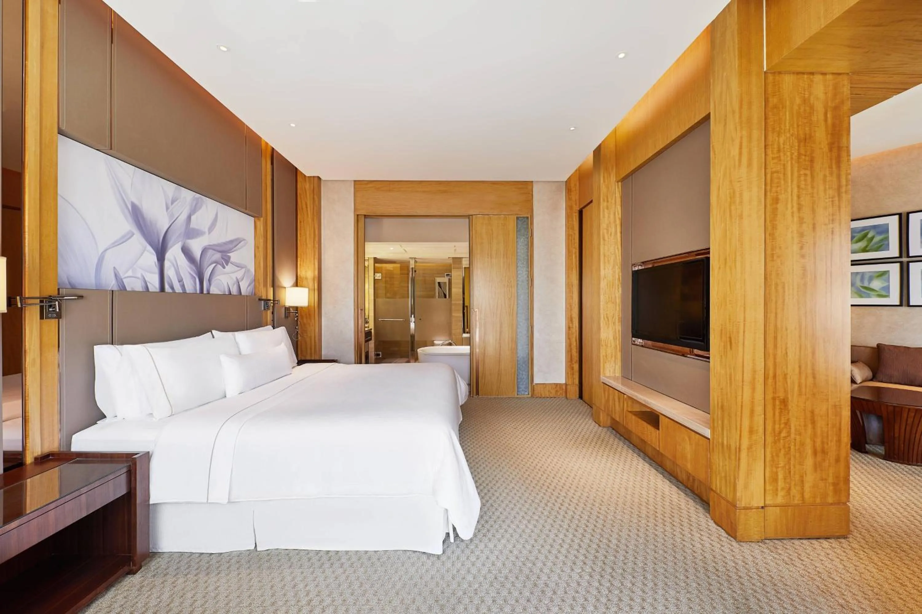 Photo of the whole room in The Westin Xiamen