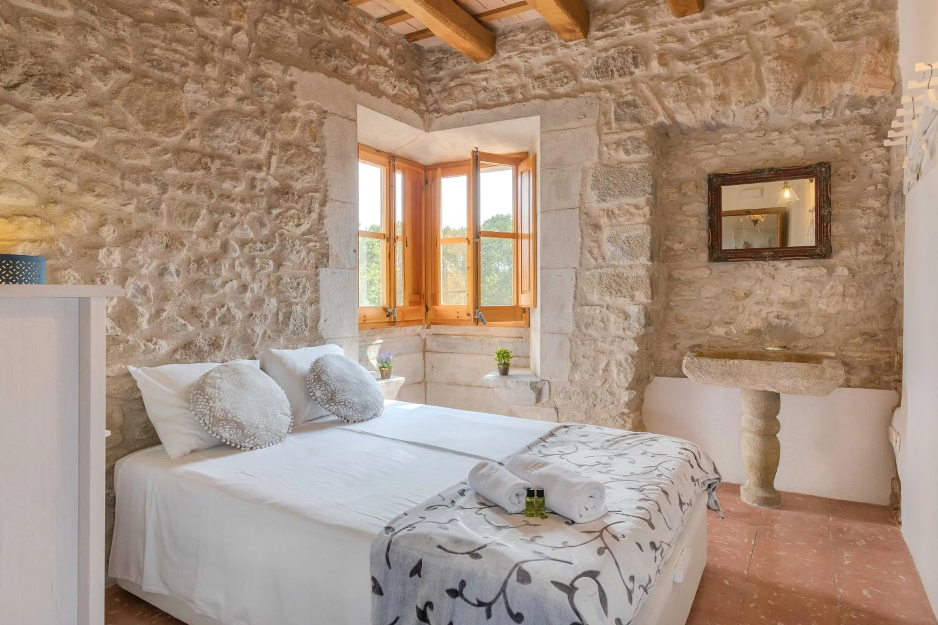 Bed in Flateli Diana